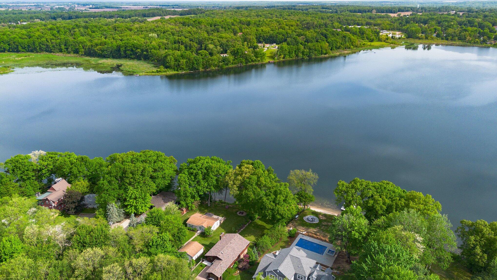 308 Lake Shore Drive Cassopolis MI 49031