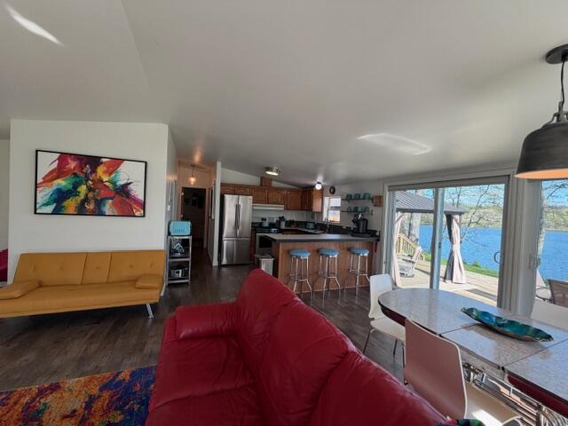 308 Lake Shore Drive Cassopolis MI 49031