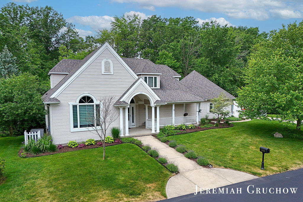 3333 Falcon Bluff Court NE Grand Rapids MI 49525