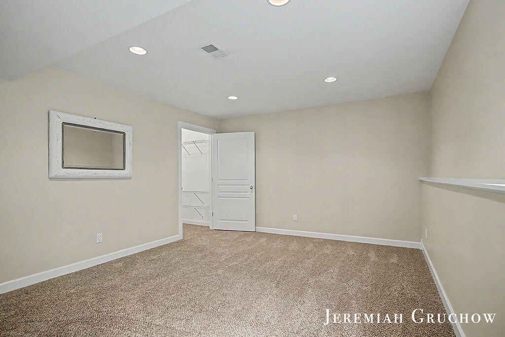 3333 Falcon Bluff Court NE Grand Rapids MI 49525