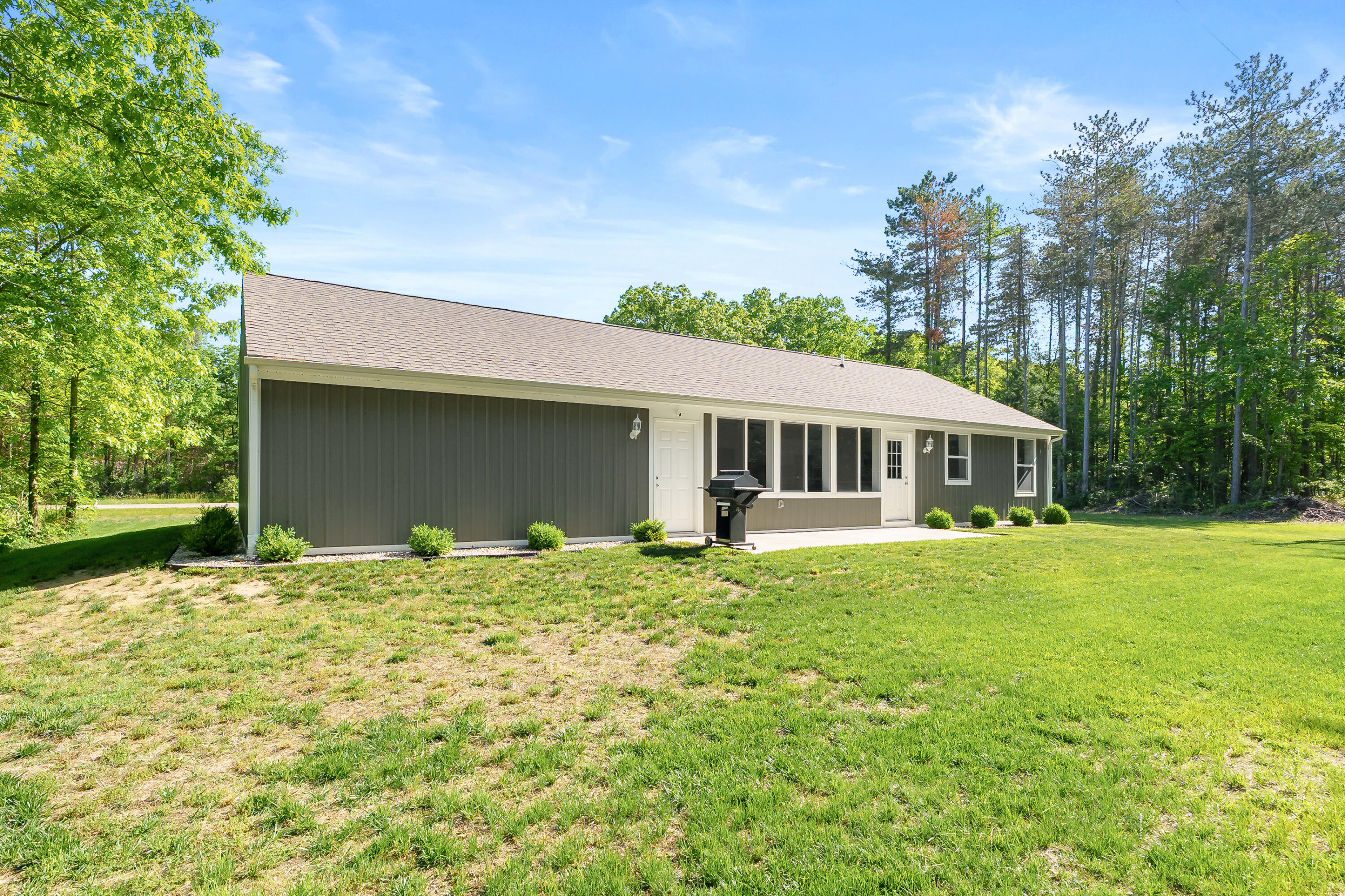 4384 112th Avenue Allegan MI 49010