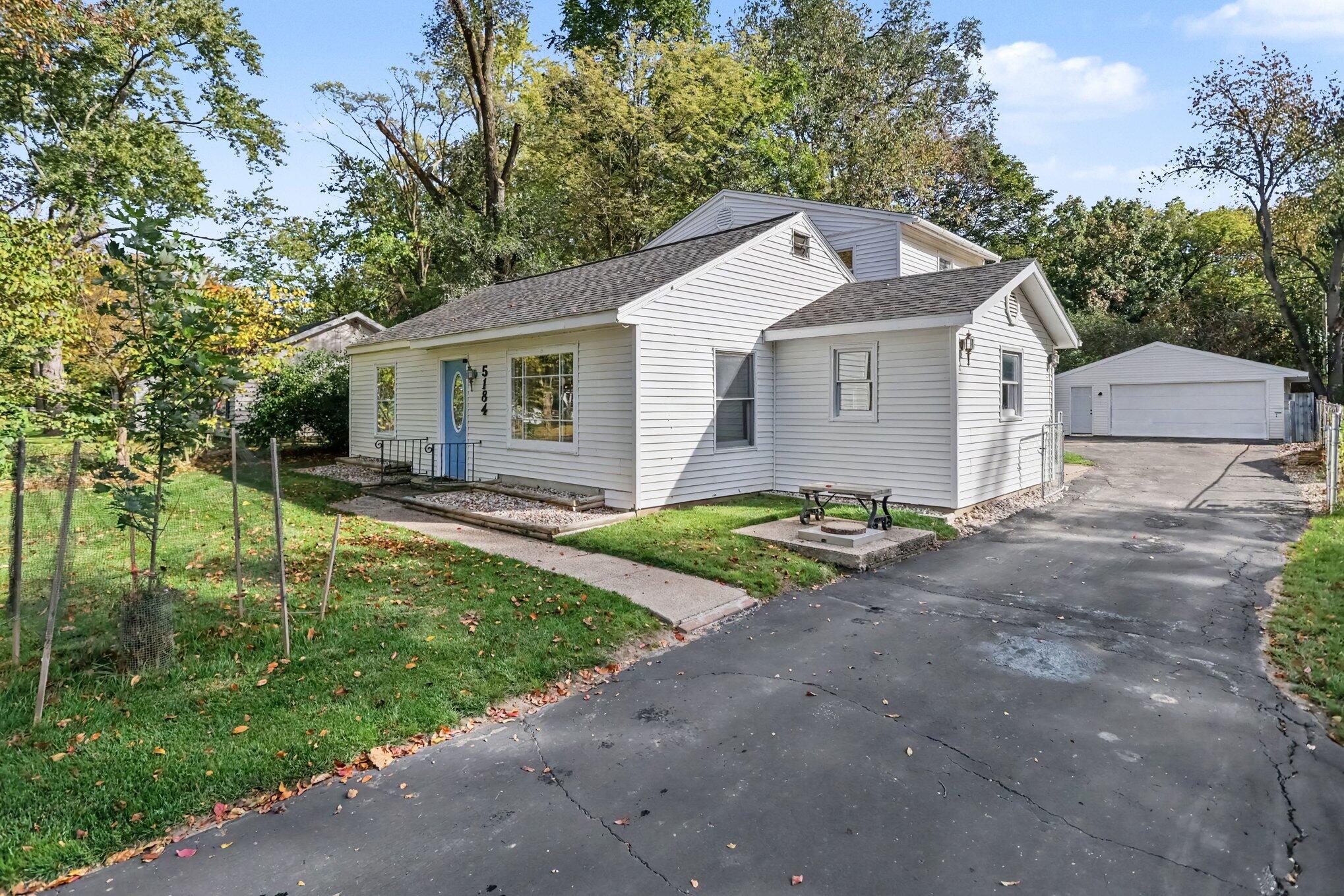 5184 Wayne Avenue Kalamazoo MI 49004