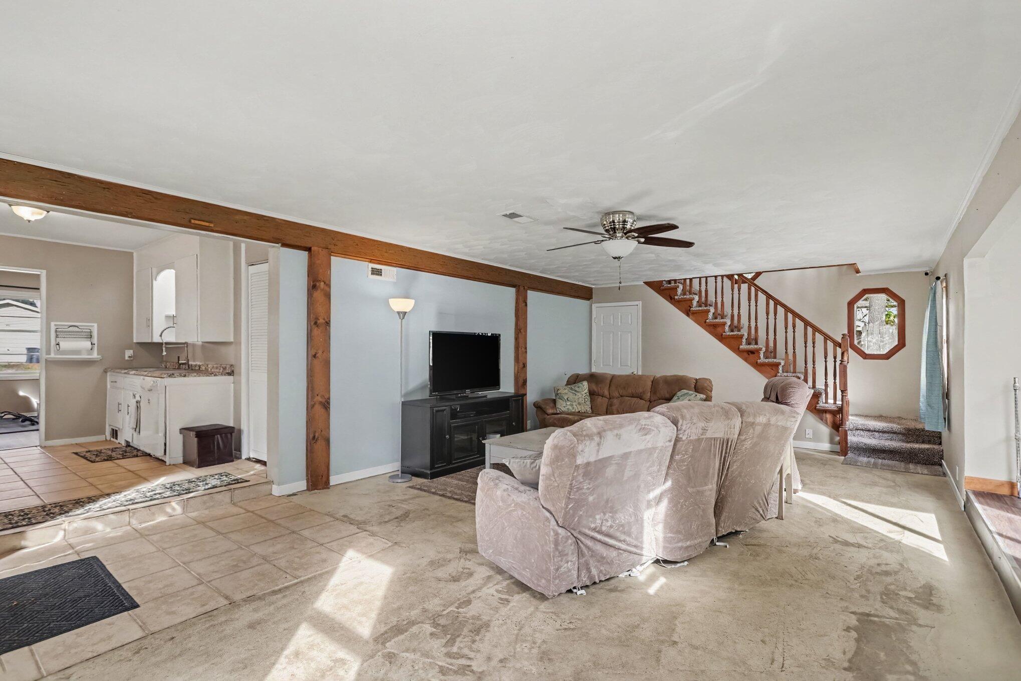 5184 Wayne Avenue Kalamazoo MI 49004