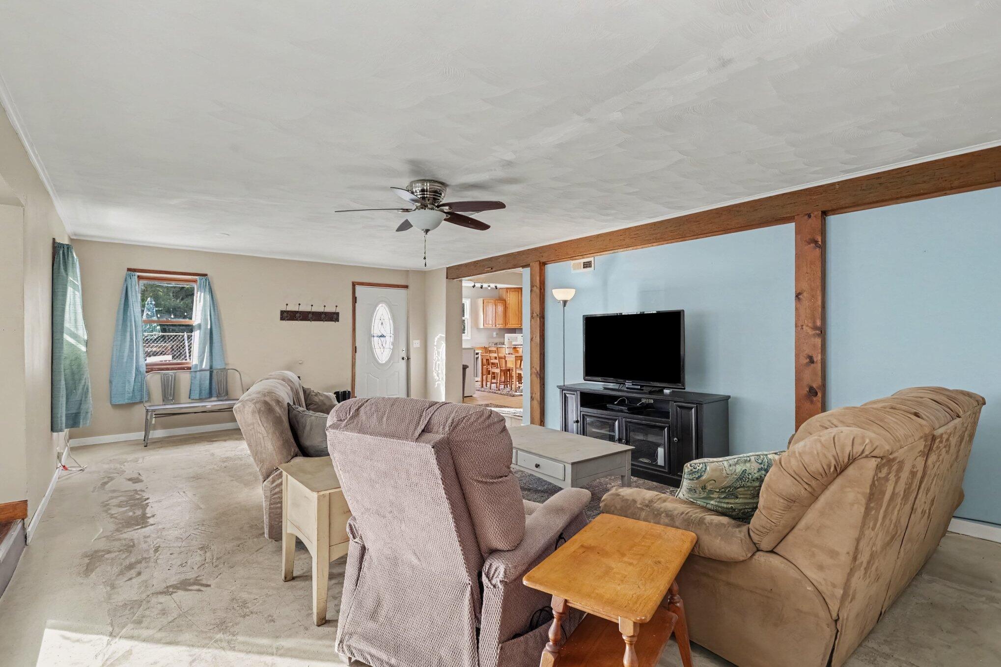 5184 Wayne Avenue Kalamazoo MI 49004