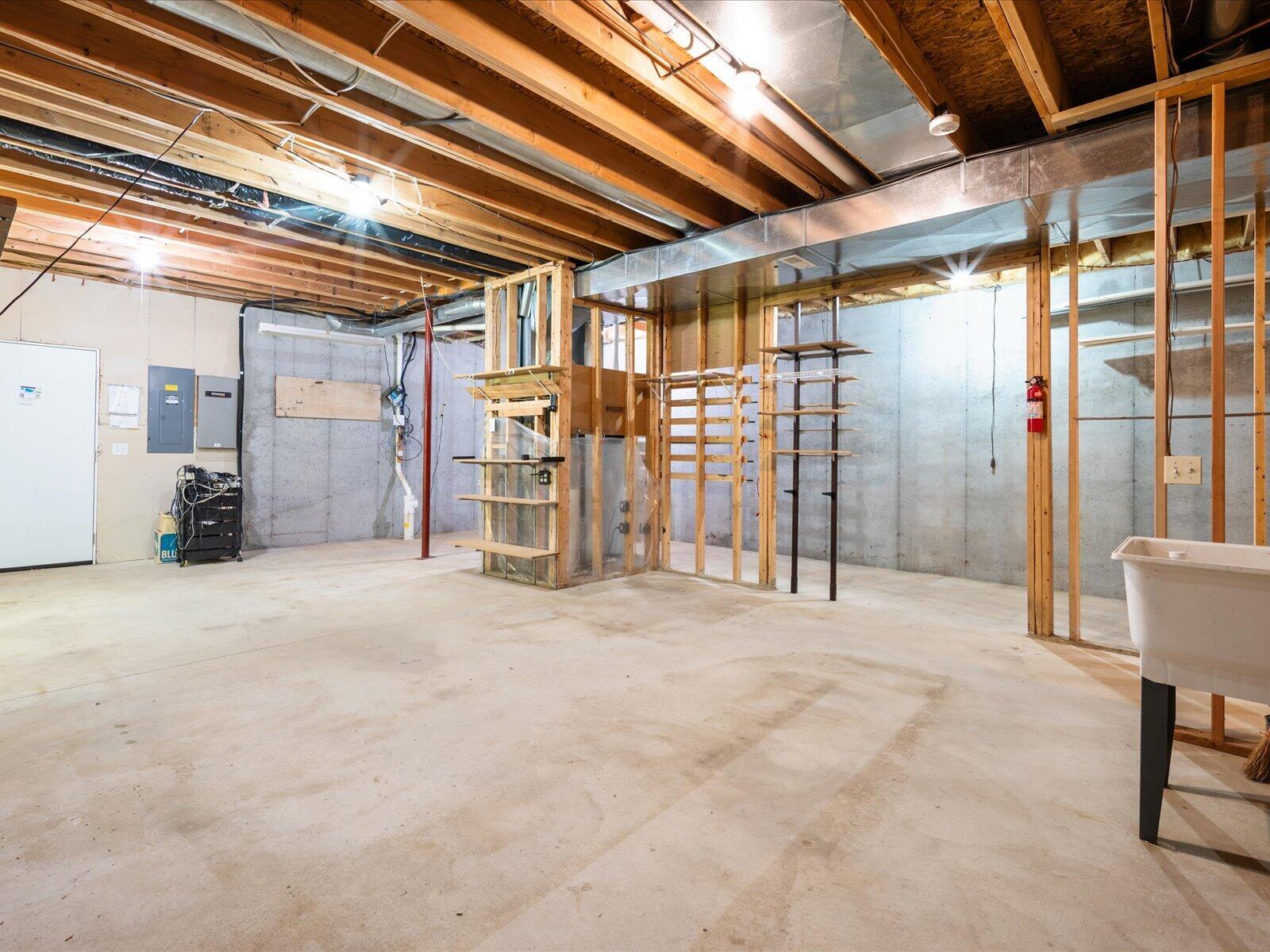 3475 Trail West Drive NE Grand Rapids MI 49525