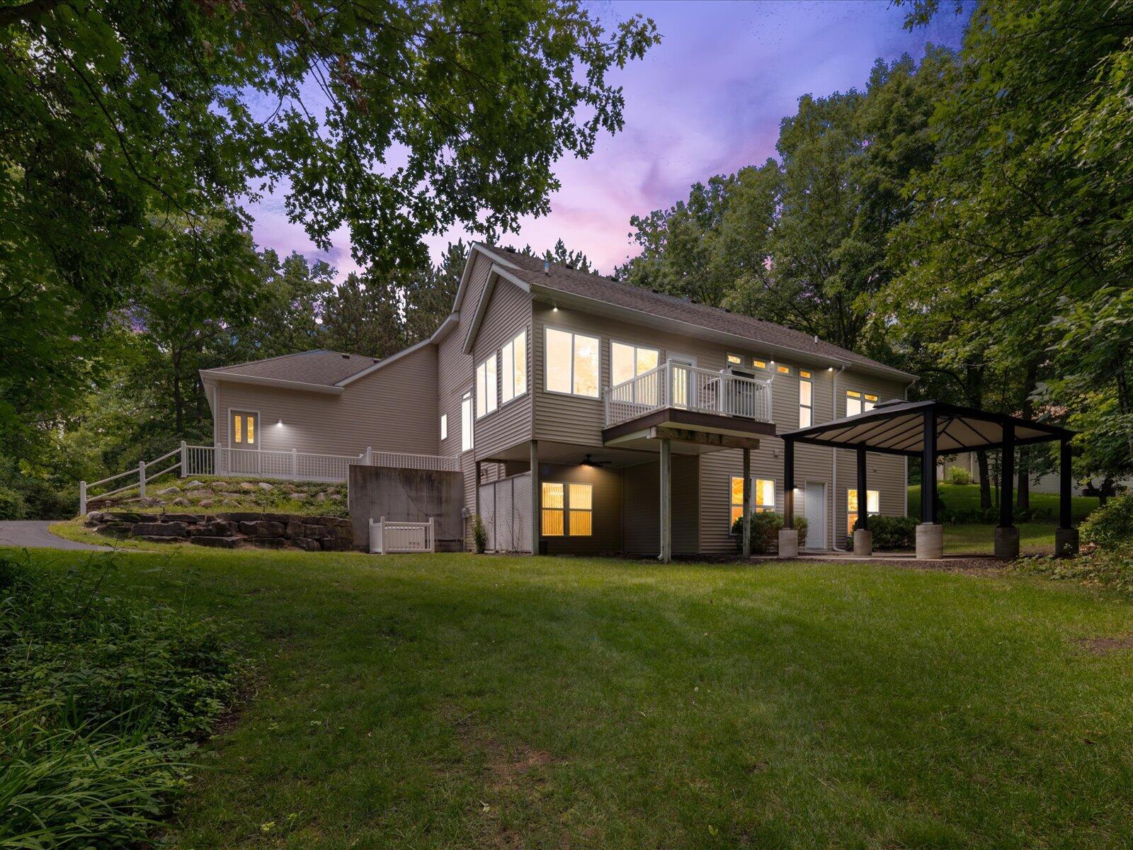3475 Trail West Drive NE Grand Rapids MI 49525
