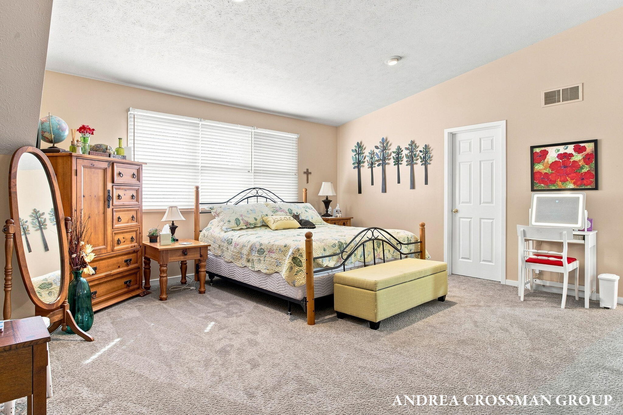 459 Summer Grove Drive Douglas MI 49406