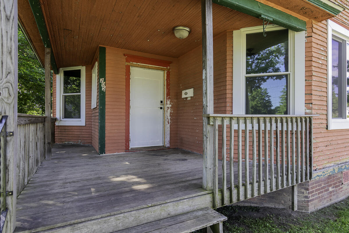 205 W Sherwood Street Decatur MI 49045