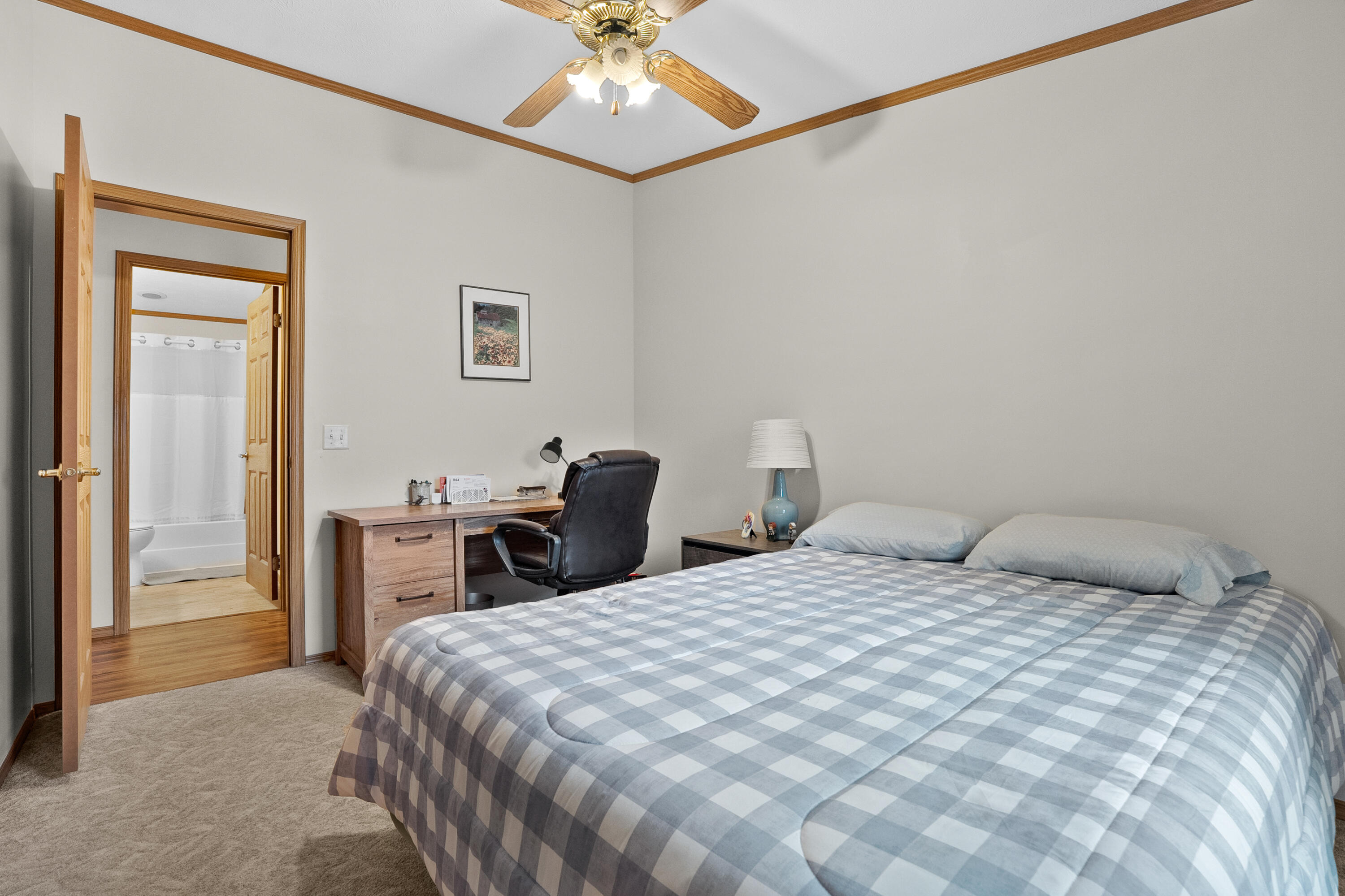 5289 Pine Arbor Ridge Kalamazoo MI 49004