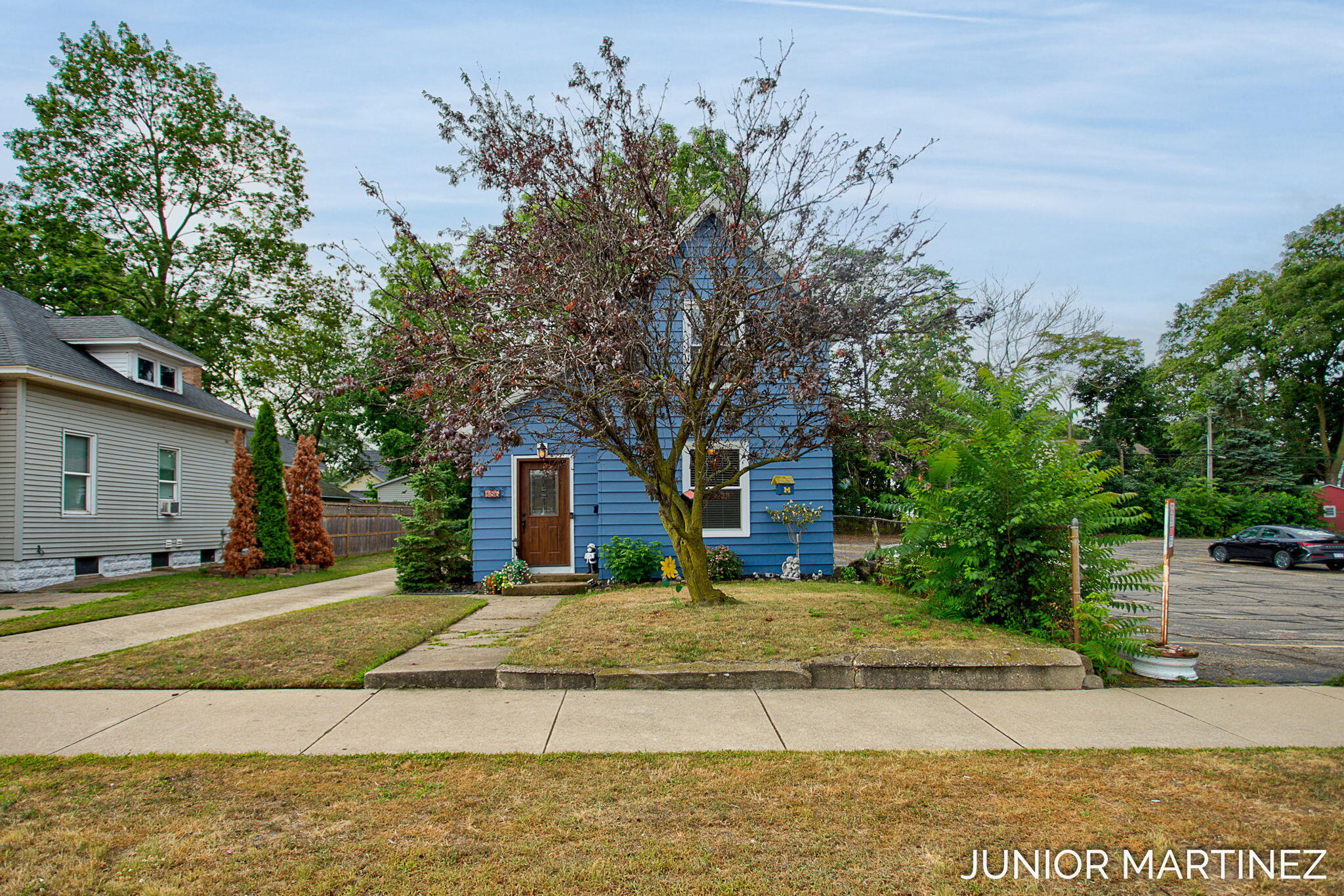 186 W 8th Street Holland MI 49423
