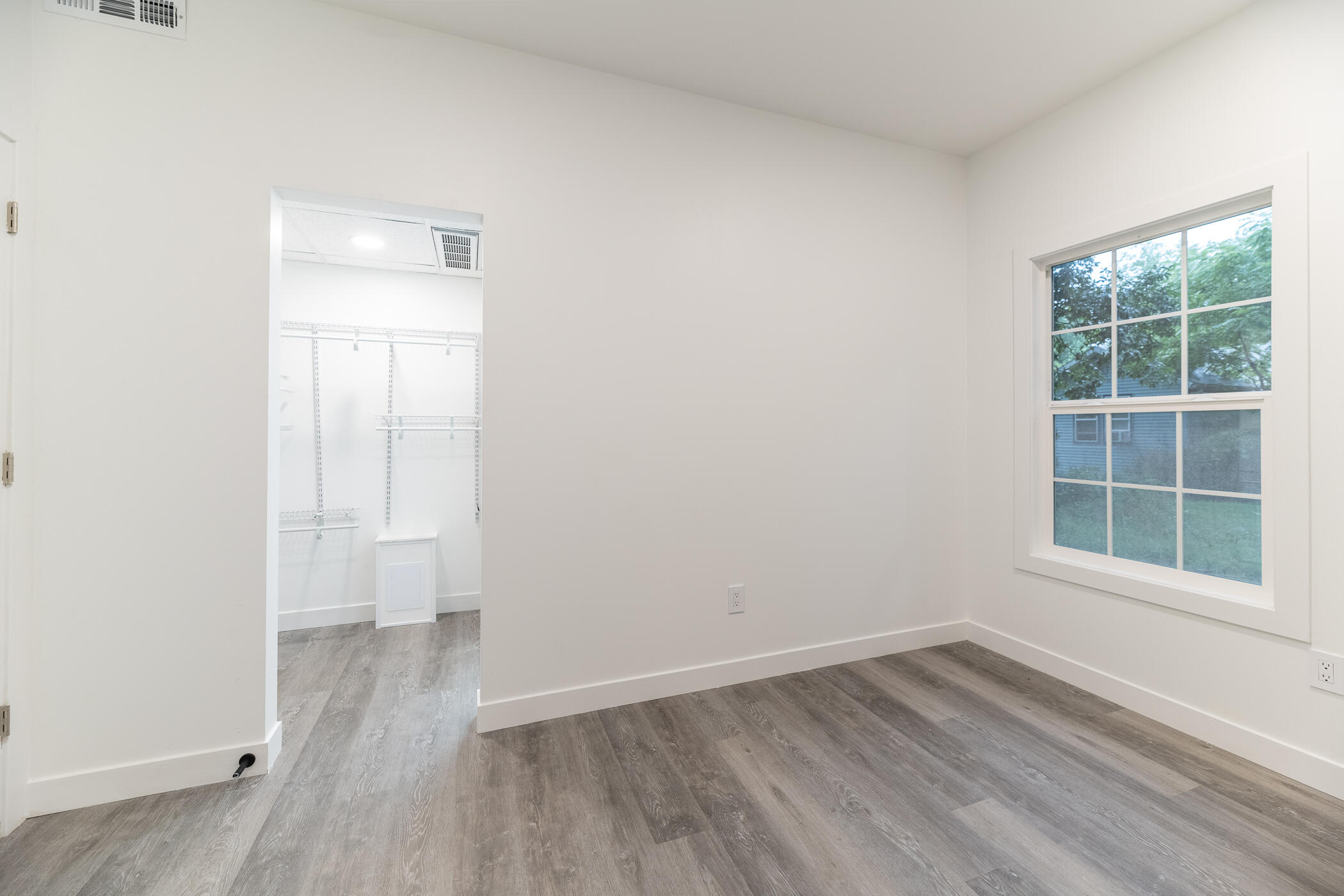 2842 Virginia Avenue Kalamazoo MI 49004