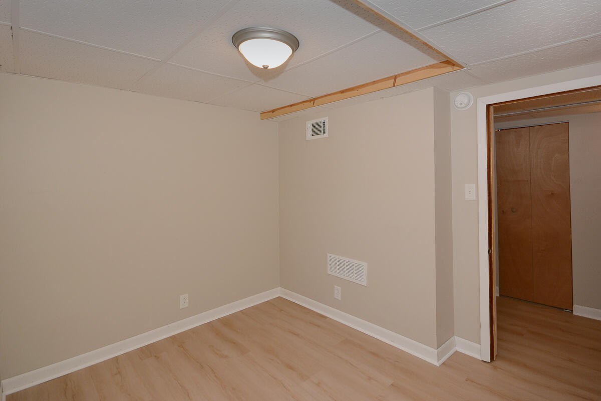 3503 Iroquois Trail Kalamazoo MI 49006