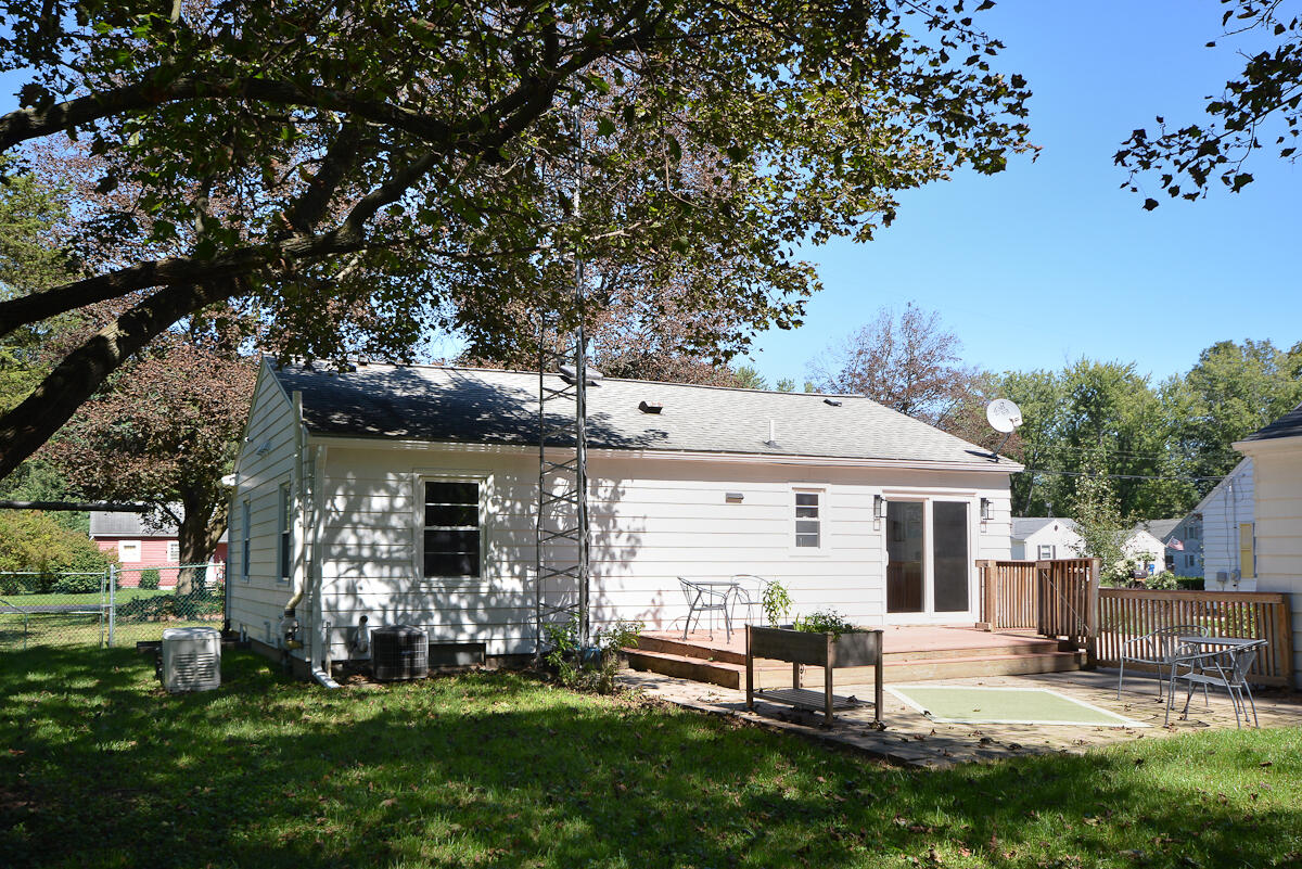 3503 Iroquois Trail Kalamazoo MI 49006