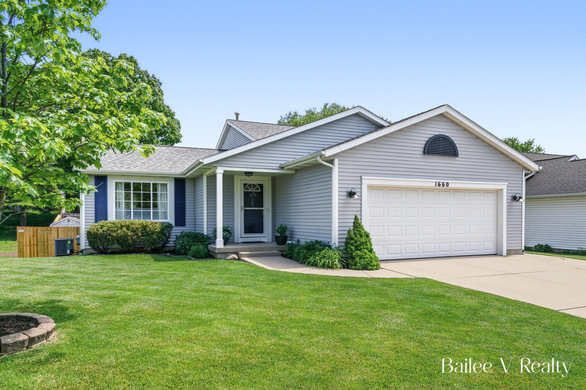 1660 Simmons Avenue NE Grand Rapids MI 49505
