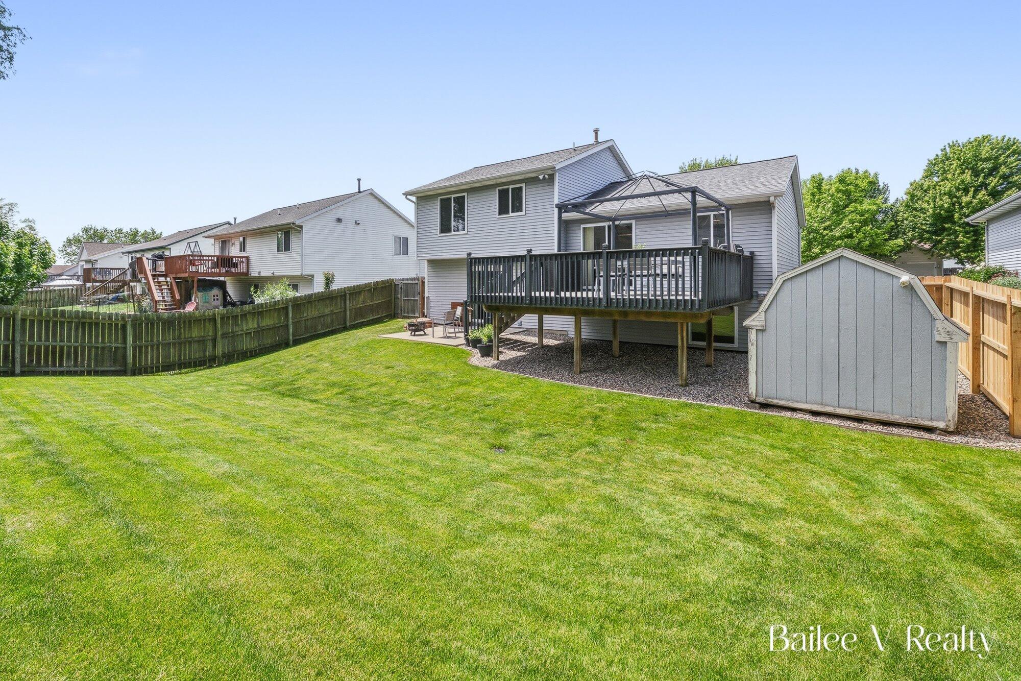 1660 Simmons Avenue NE Grand Rapids MI 49505