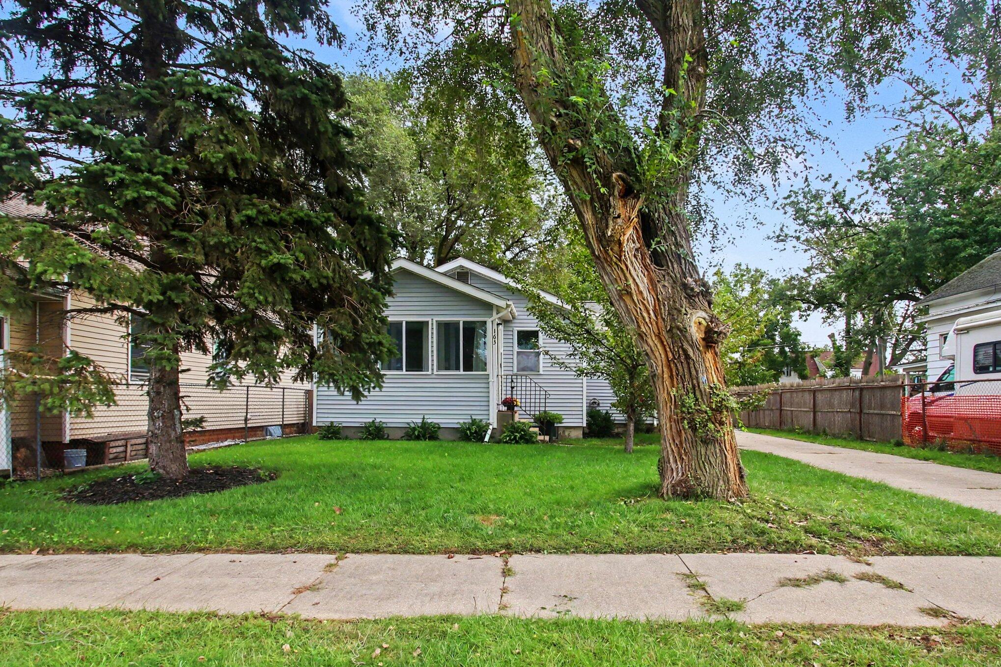 163 Highland Avenue Holland MI 49423