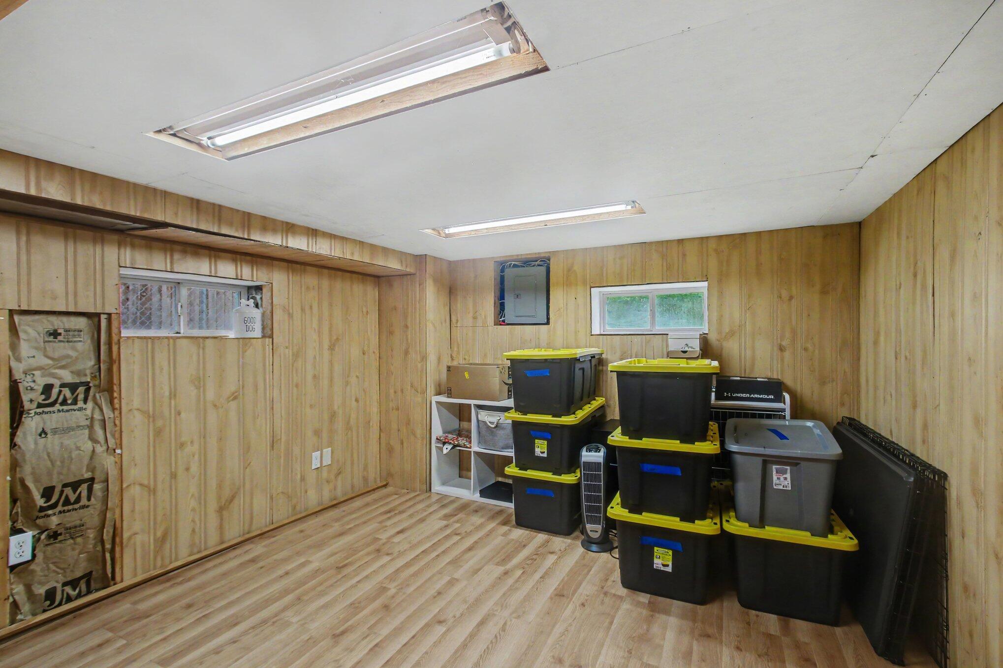 163 Highland Avenue Holland MI 49423