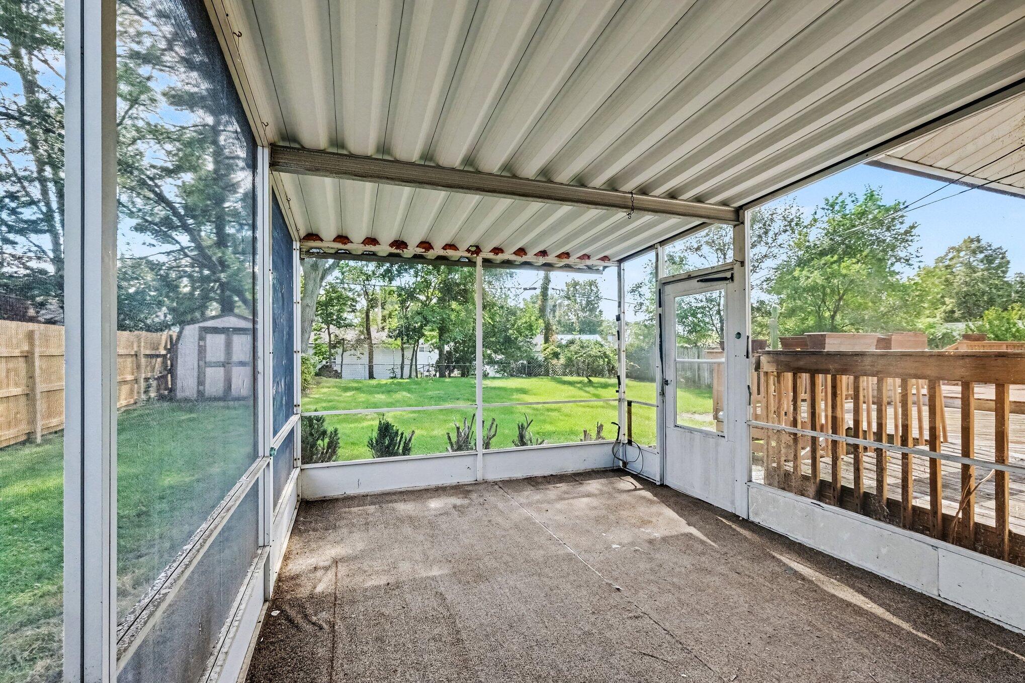 2182 Daylor Drive NE Grand Rapids MI 49525