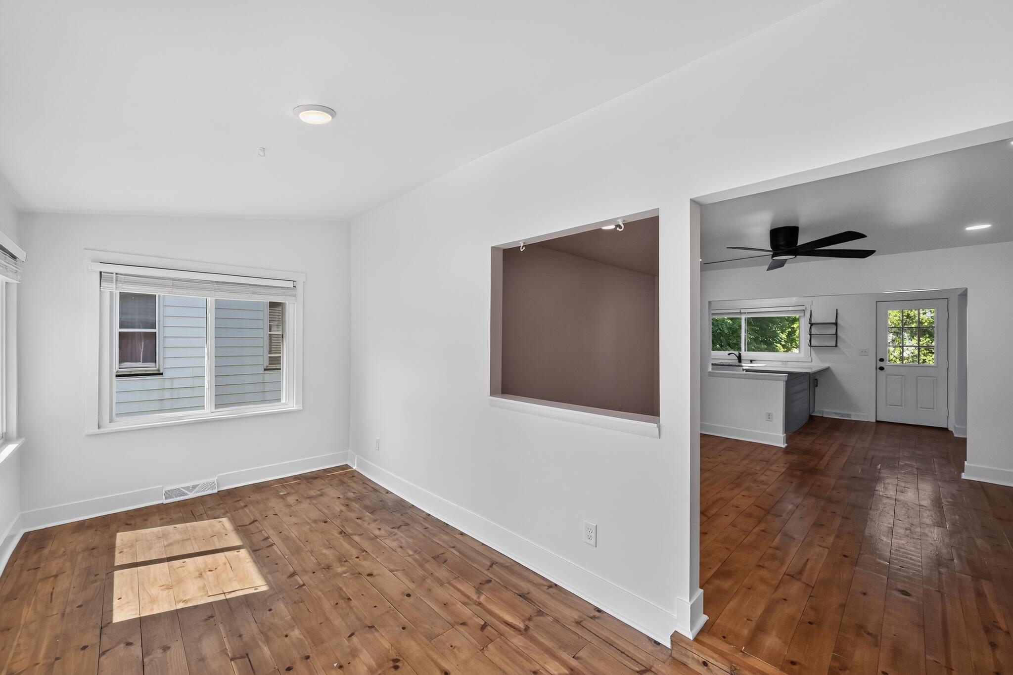314 Magnolia Street Three Oaks MI 49128
