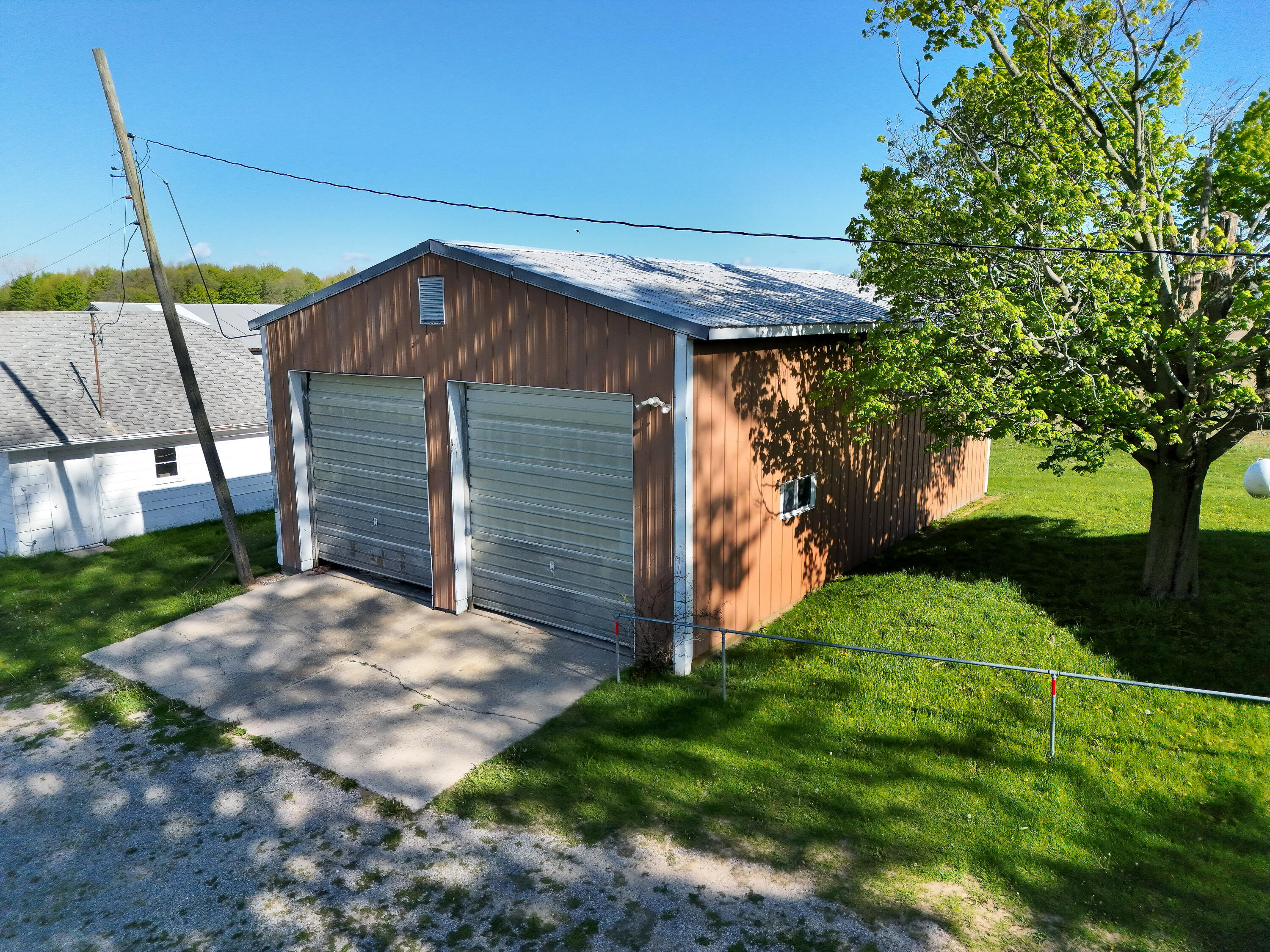 4659 Hendershot Avenue NW Grand Rapids MI 49544