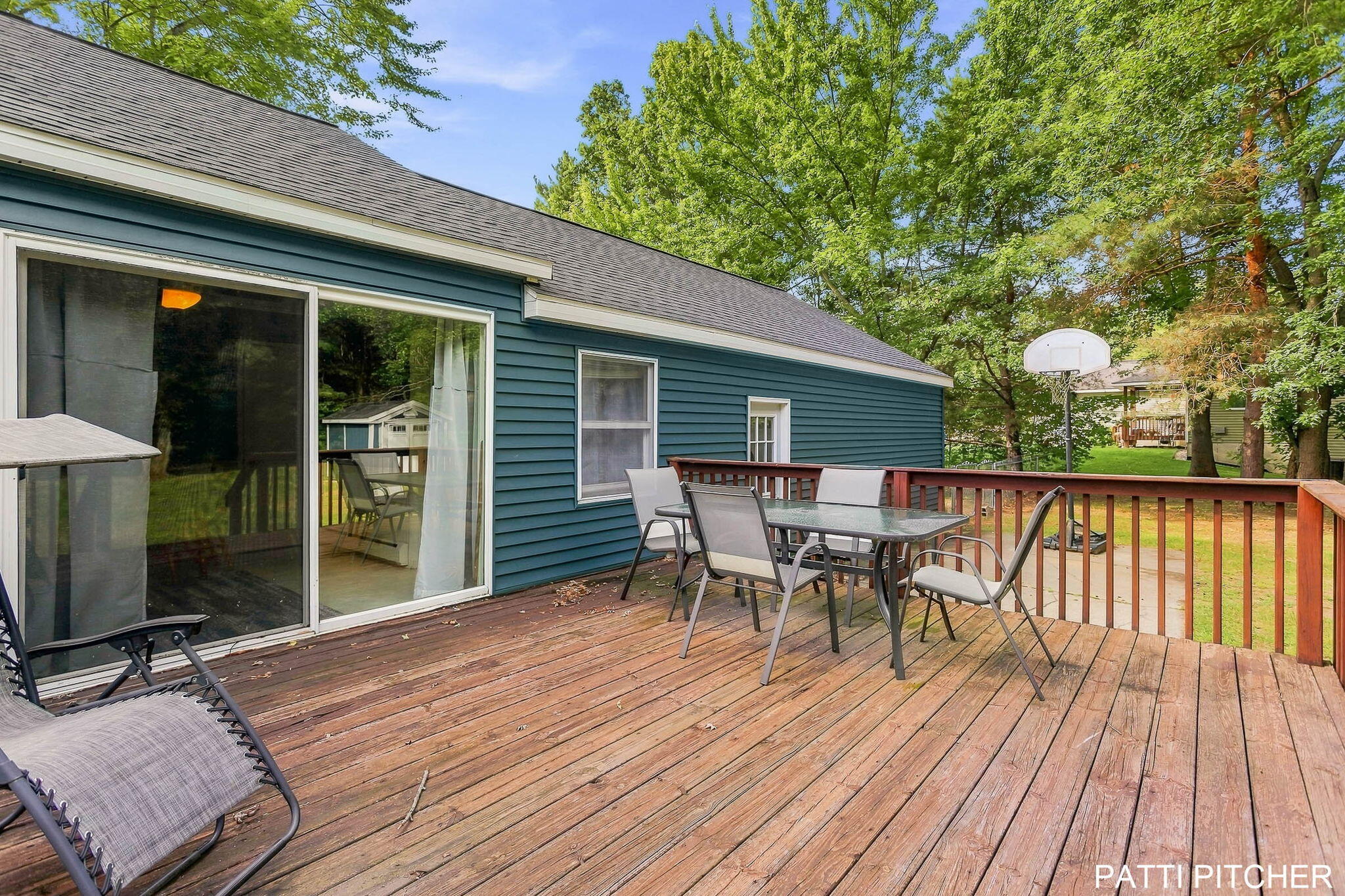 3262 S Dangl Road Muskegon MI 49444