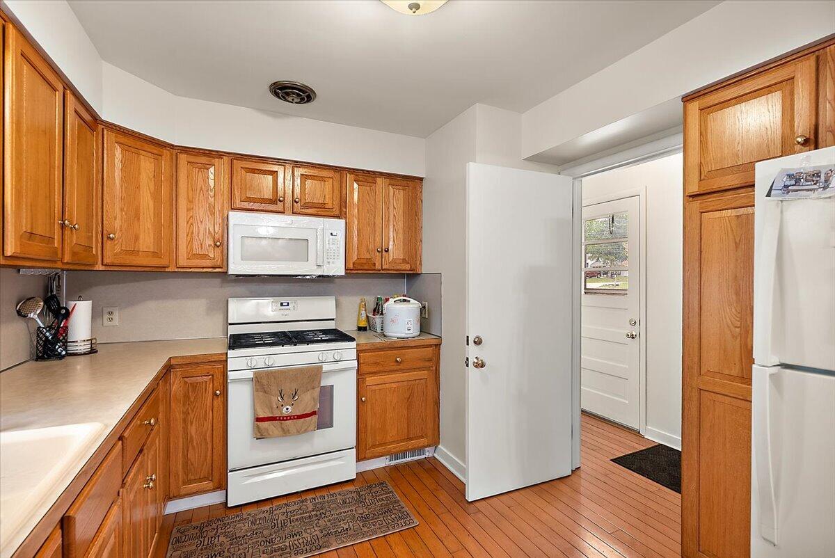 3035 E Paris Avenue SE Grand Rapids MI 49512