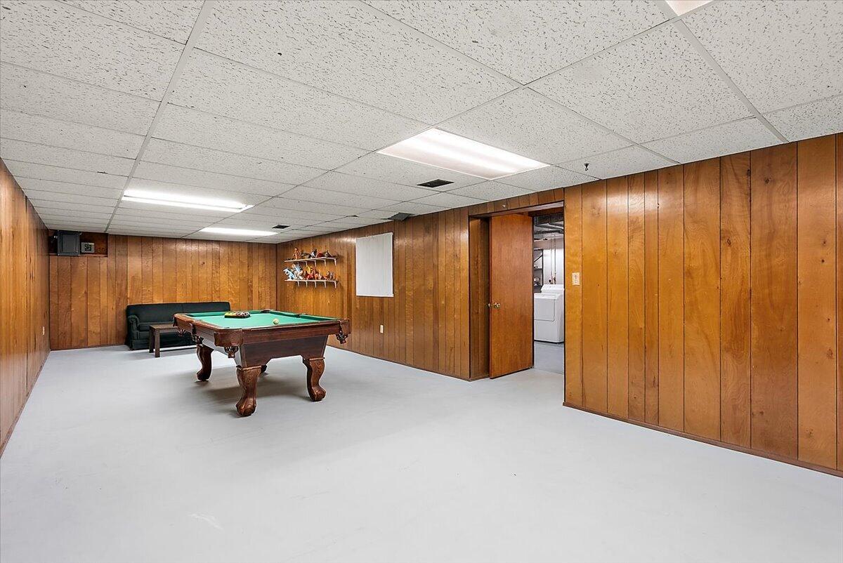 3035 E Paris Avenue SE Grand Rapids MI 49512