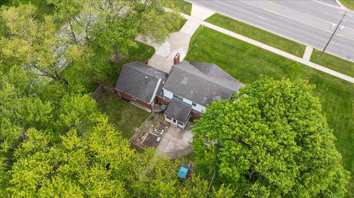 3035 E Paris Avenue SE Grand Rapids MI 49512