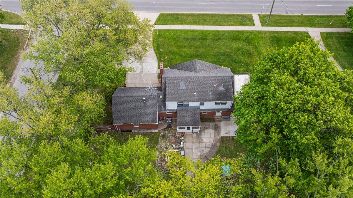 3035 E Paris Avenue SE Grand Rapids MI 49512