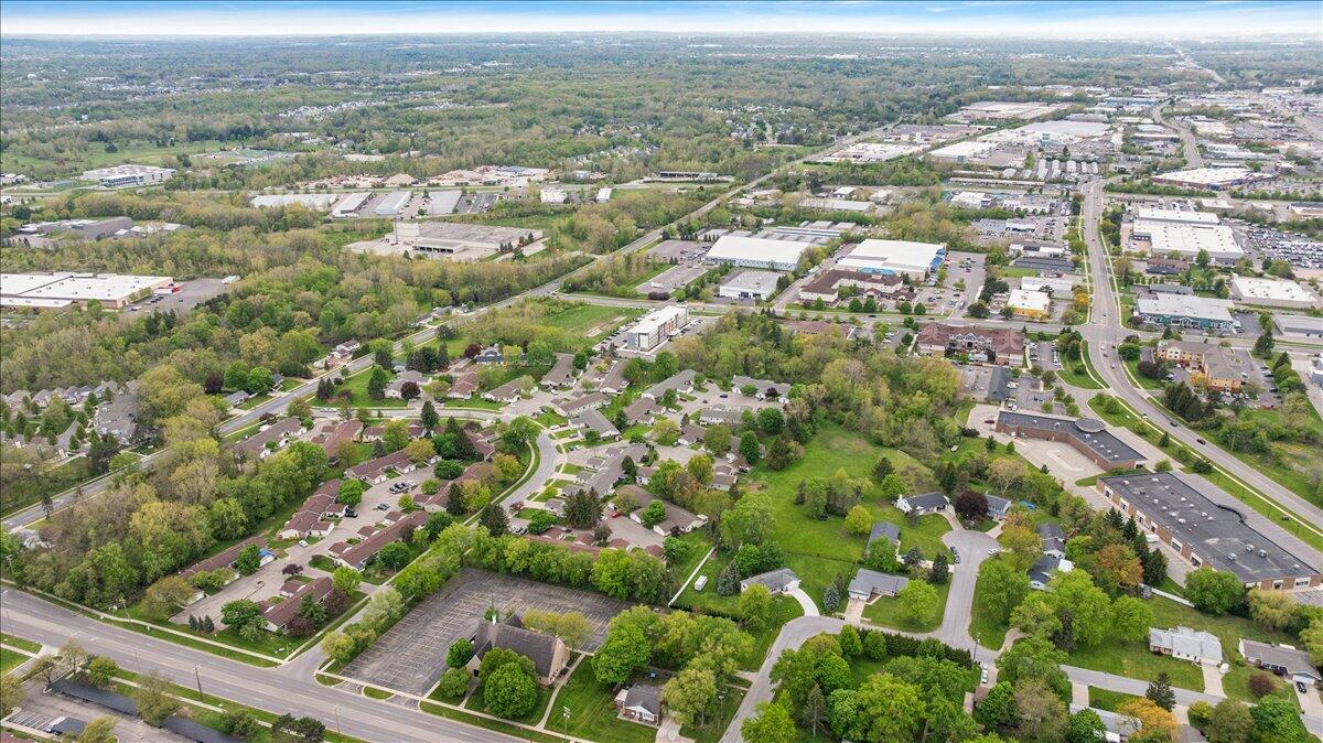 3035 E Paris Avenue SE Grand Rapids MI 49512