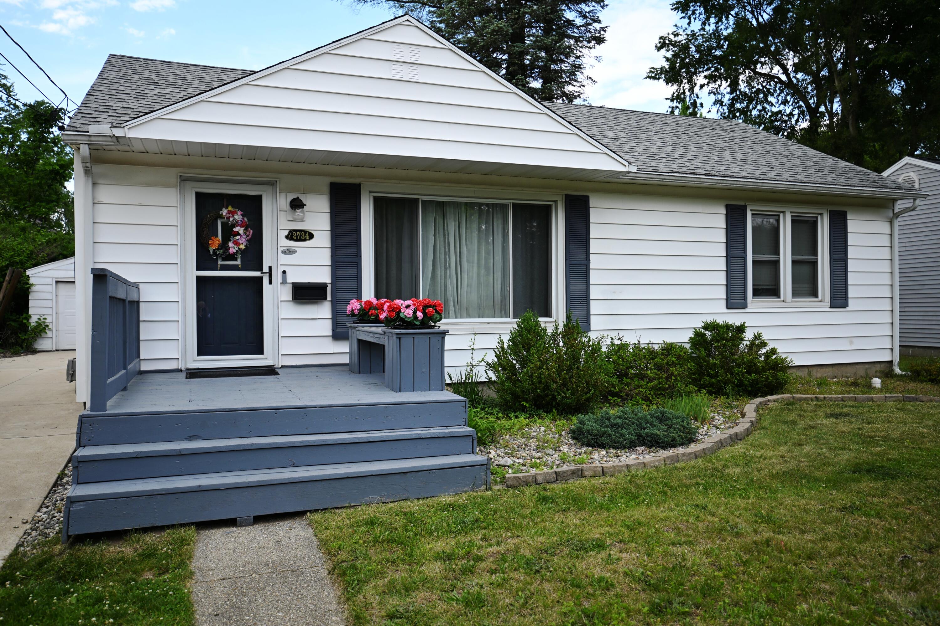2734 Wellington Road Kalamazoo MI 49008