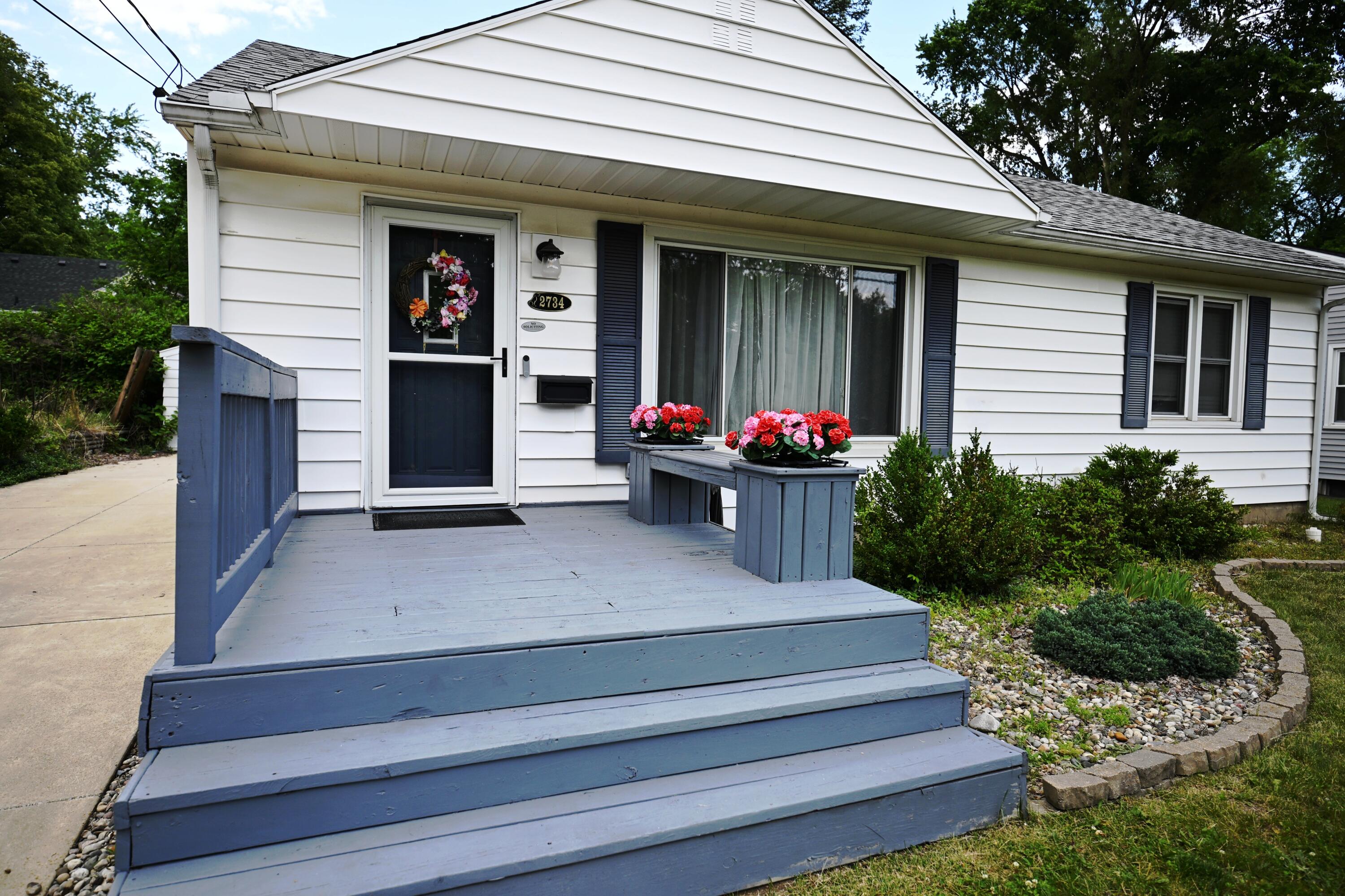 2734 Wellington Road Kalamazoo MI 49008