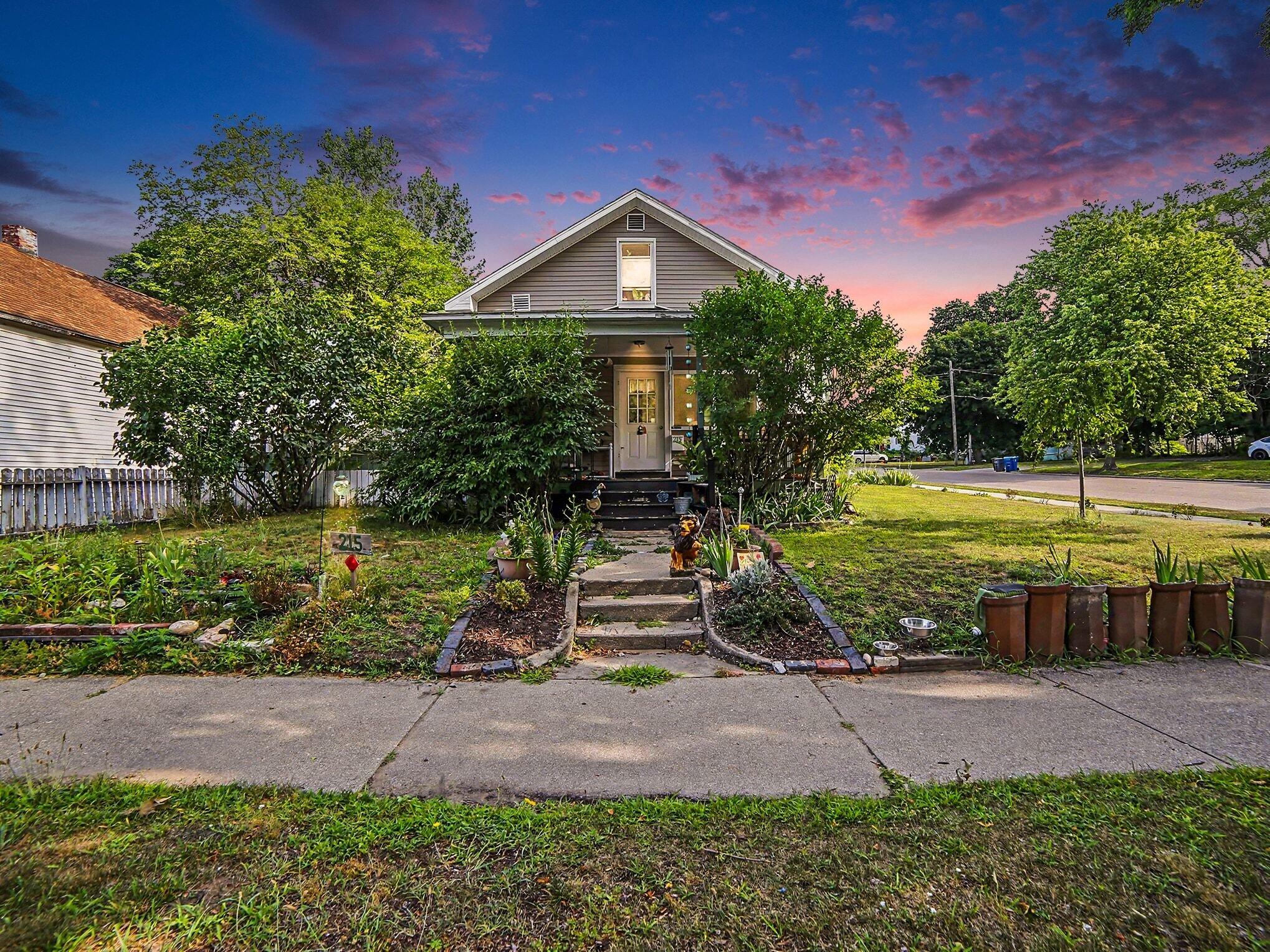 215 E Melendy Street Ludington MI 49431