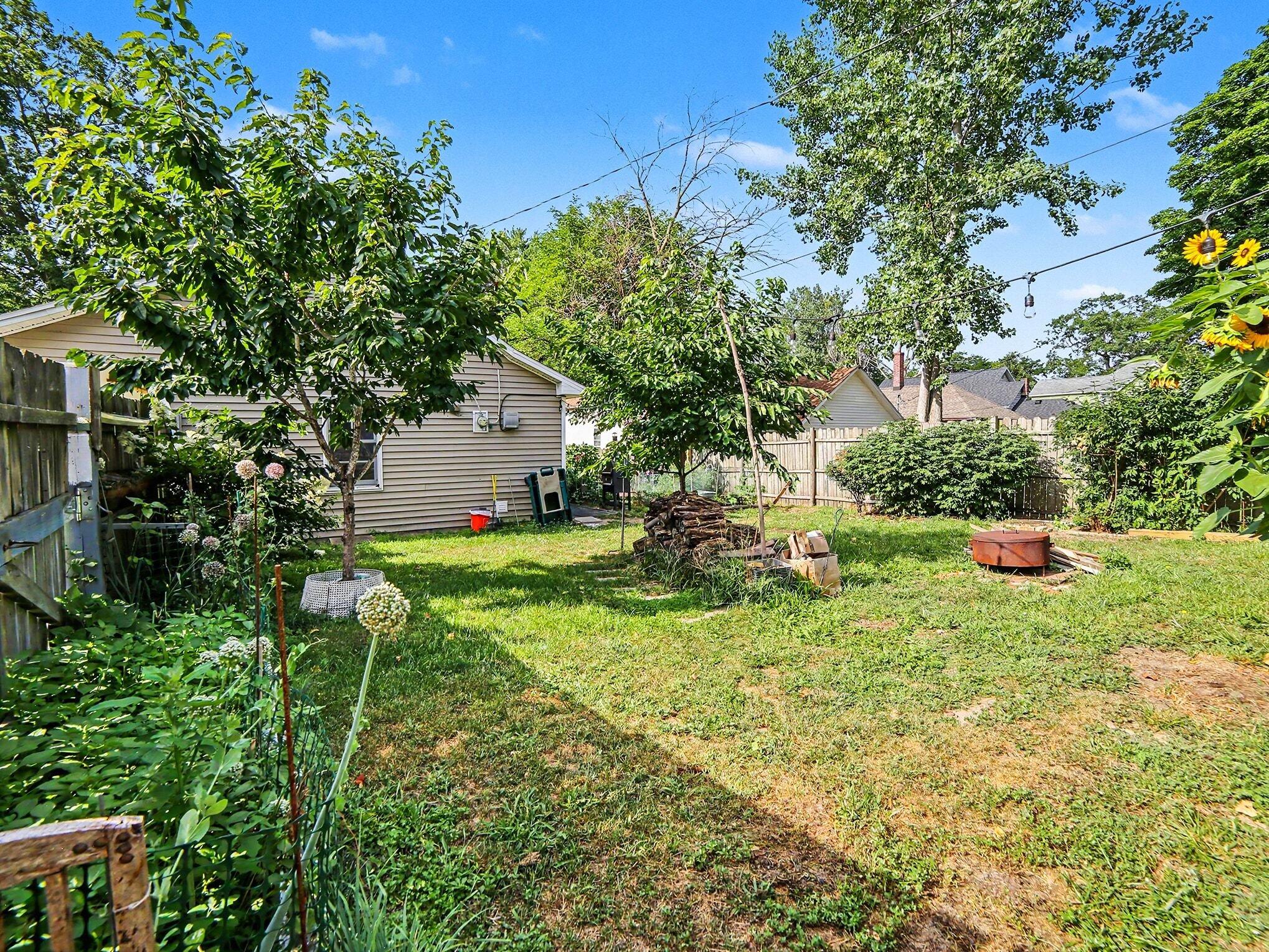 215 E Melendy Street Ludington MI 49431