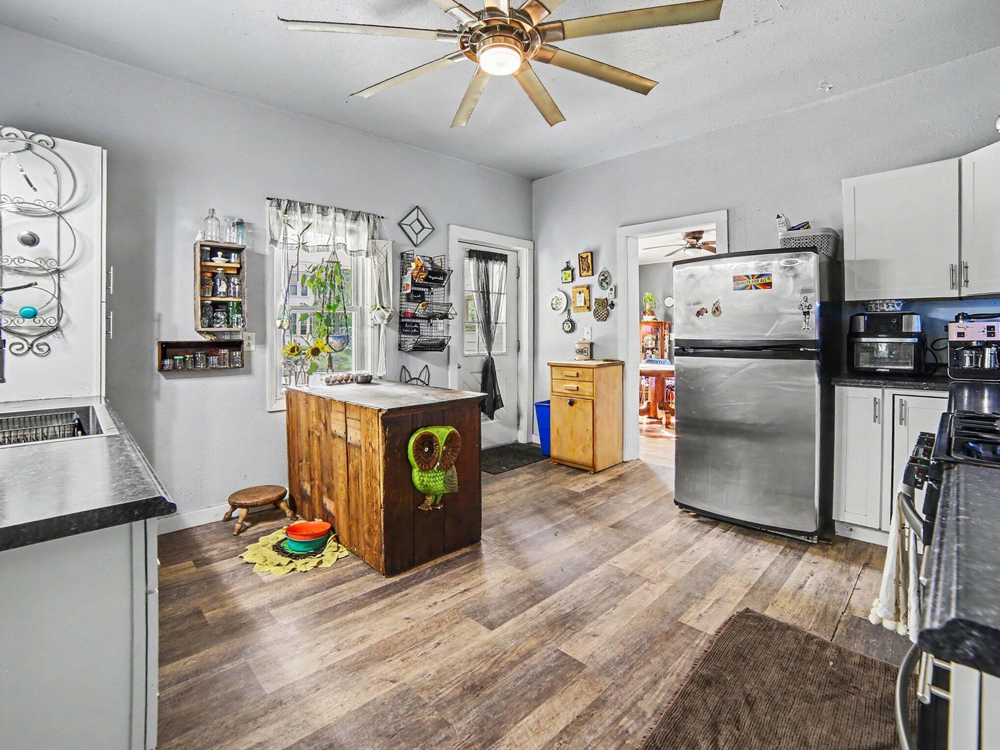 215 E Melendy Street Ludington MI 49431
