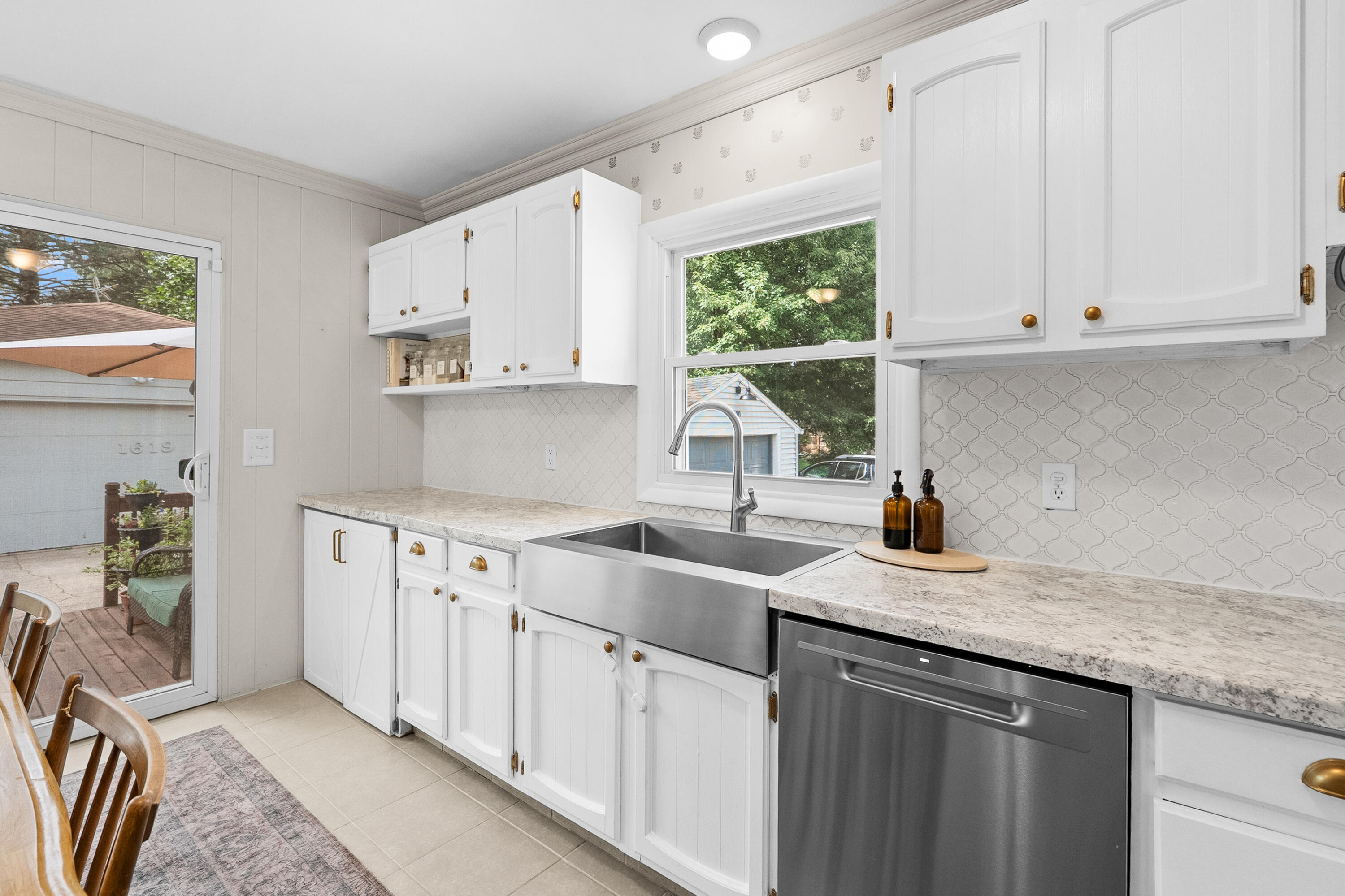 1619 Upland Drive Kalamazoo MI 49048