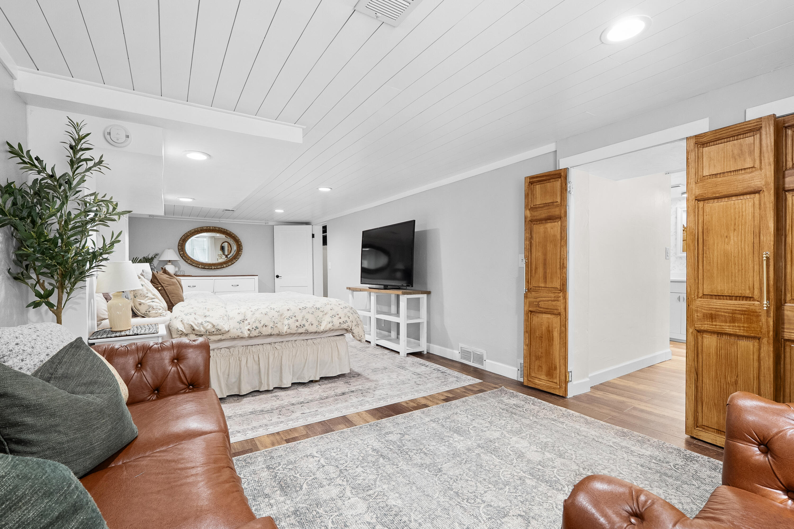 1619 Upland Drive Kalamazoo MI 49048