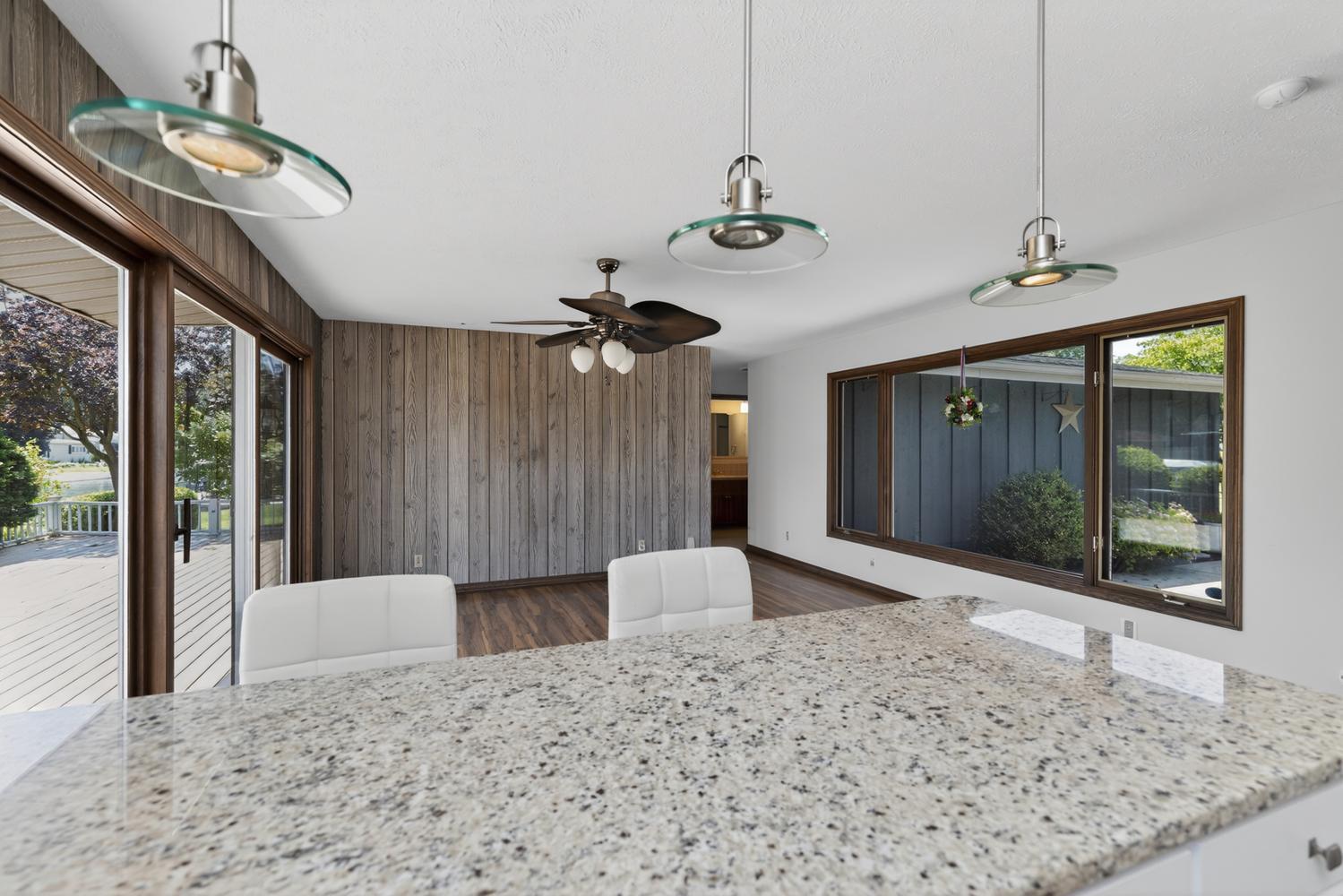68911 Island Drive Edwardsburg MI 49112