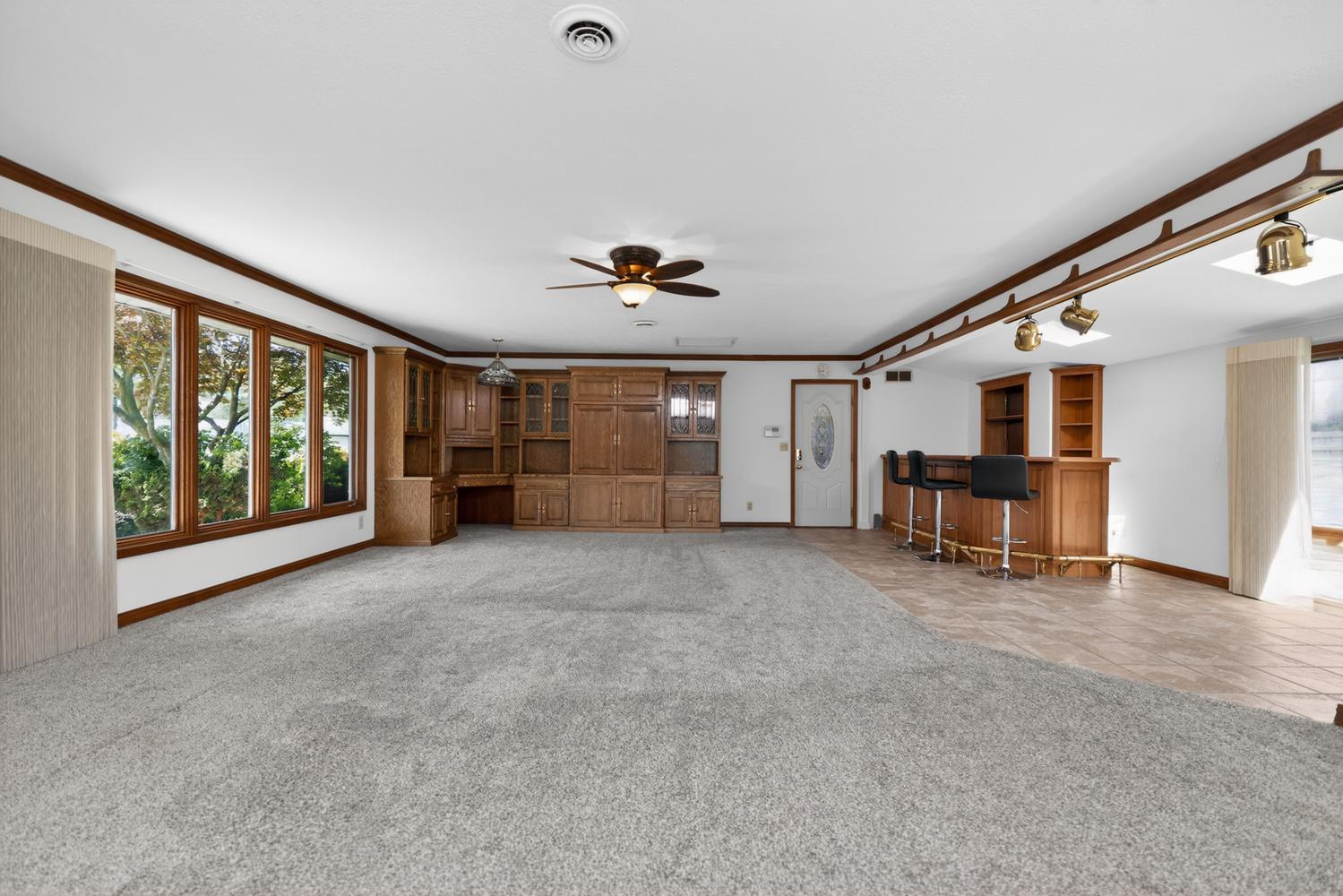 68911 Island Drive Edwardsburg MI 49112