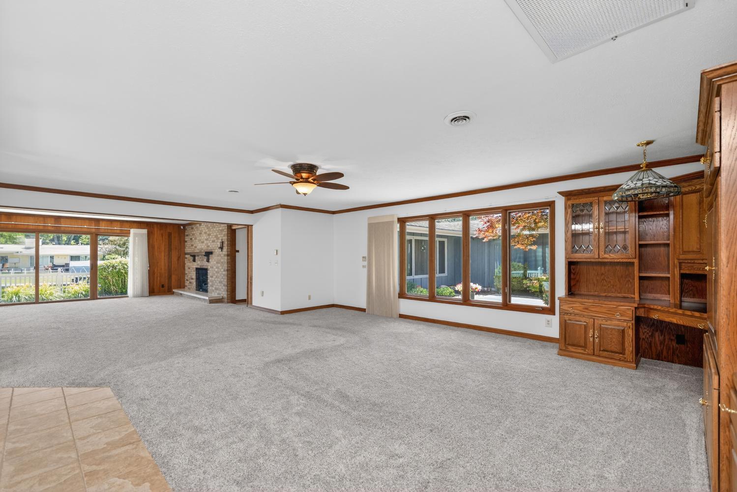 68911 Island Drive Edwardsburg MI 49112
