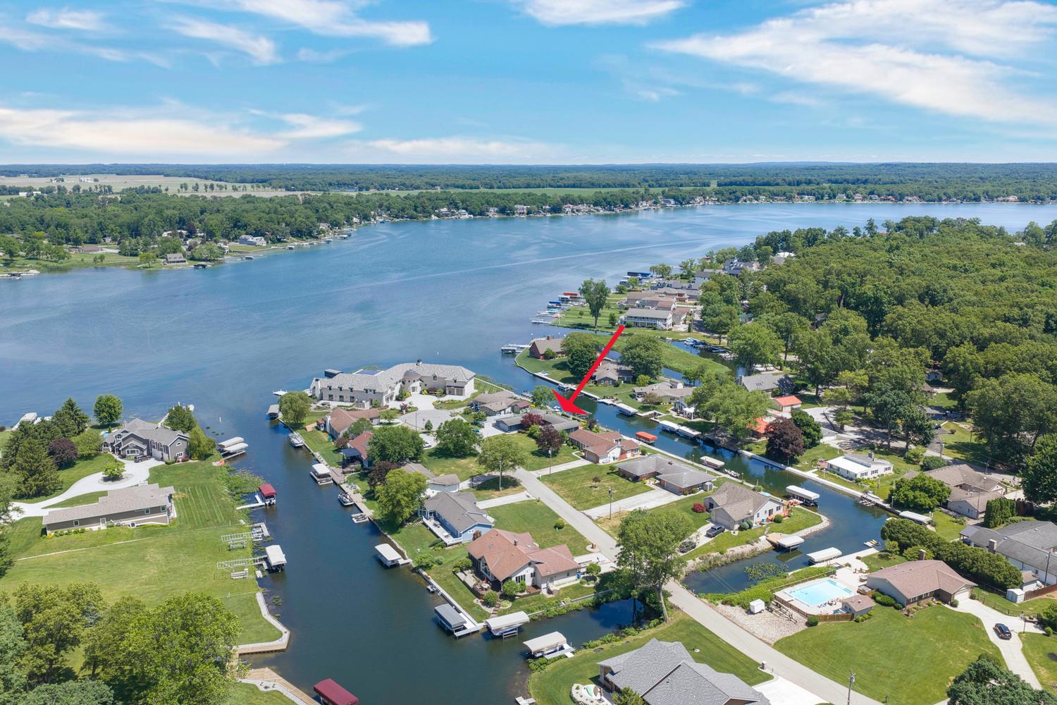 68911 Island Drive Edwardsburg MI 49112