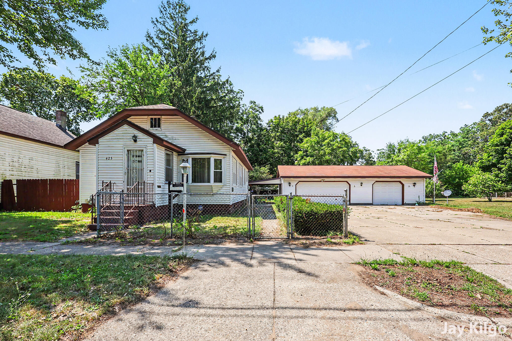 425 Langley Street Muskegon MI 49442