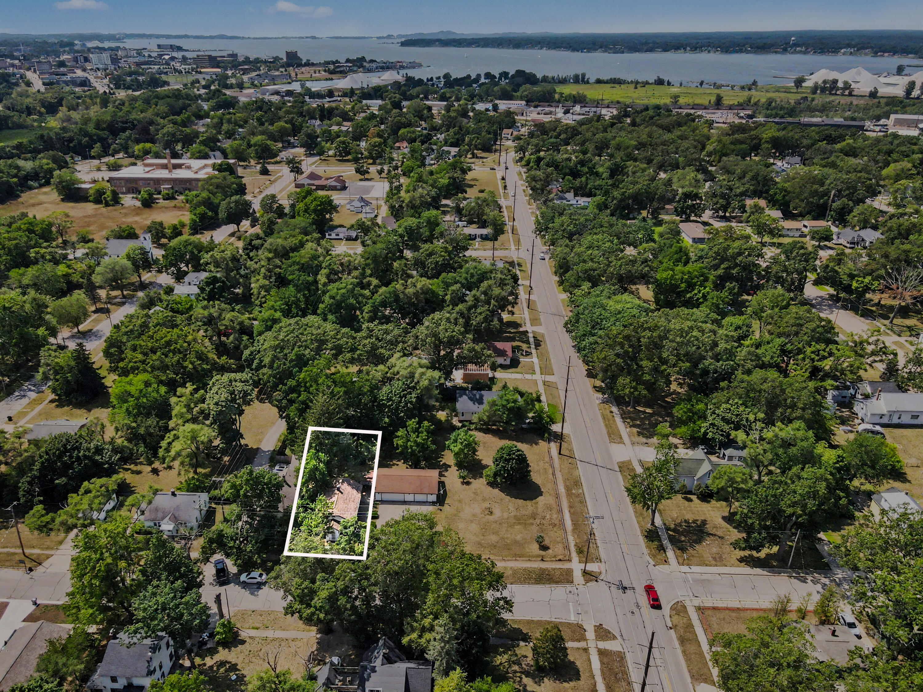 425 Langley Street Muskegon MI 49442