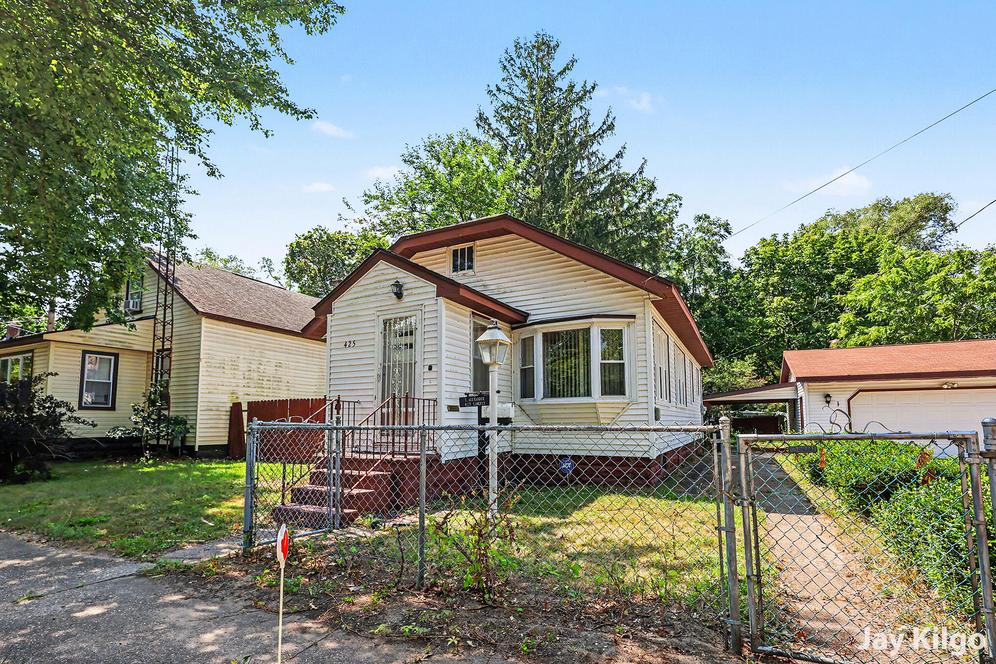 425 Langley Street Muskegon MI 49442