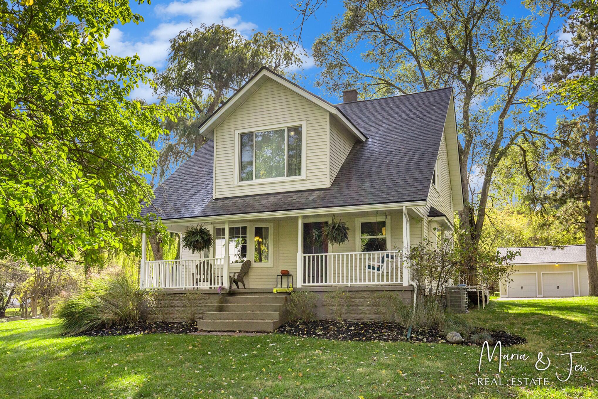 3120 Richmond Street NW Grand Rapids MI 49534