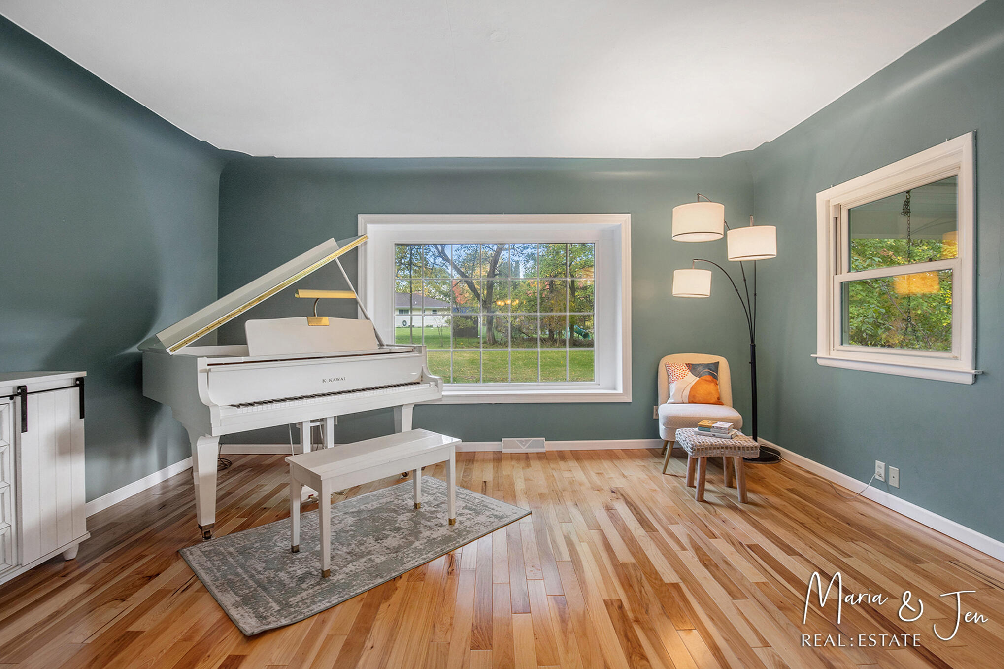 3120 Richmond Street NW Grand Rapids MI 49534