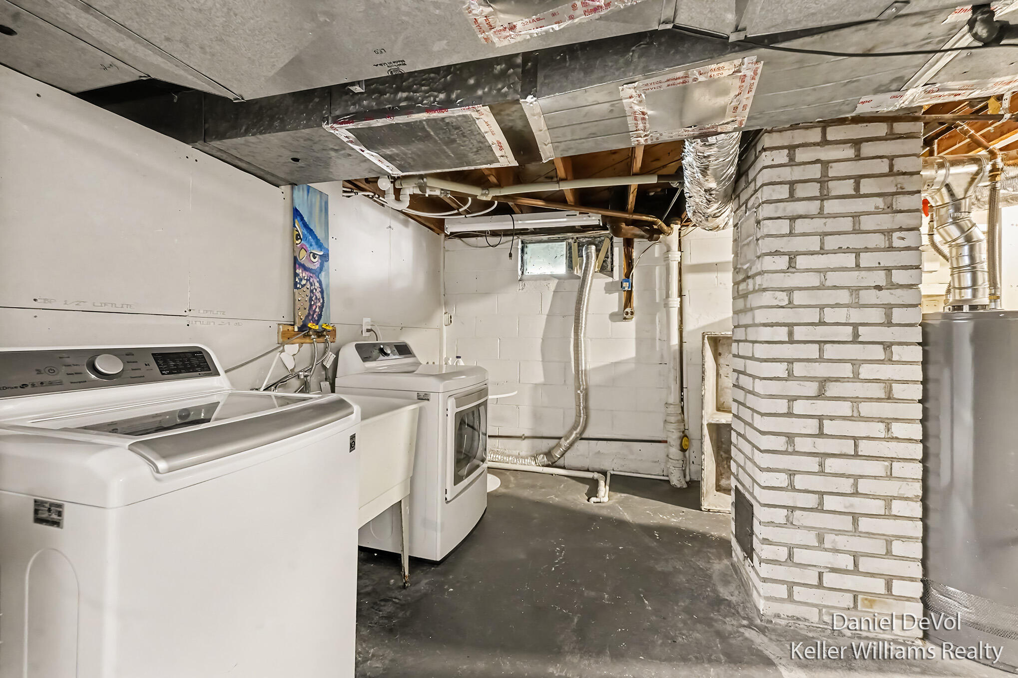 1243 NE Northlawn Street NE Grand Rapids MI 49505
