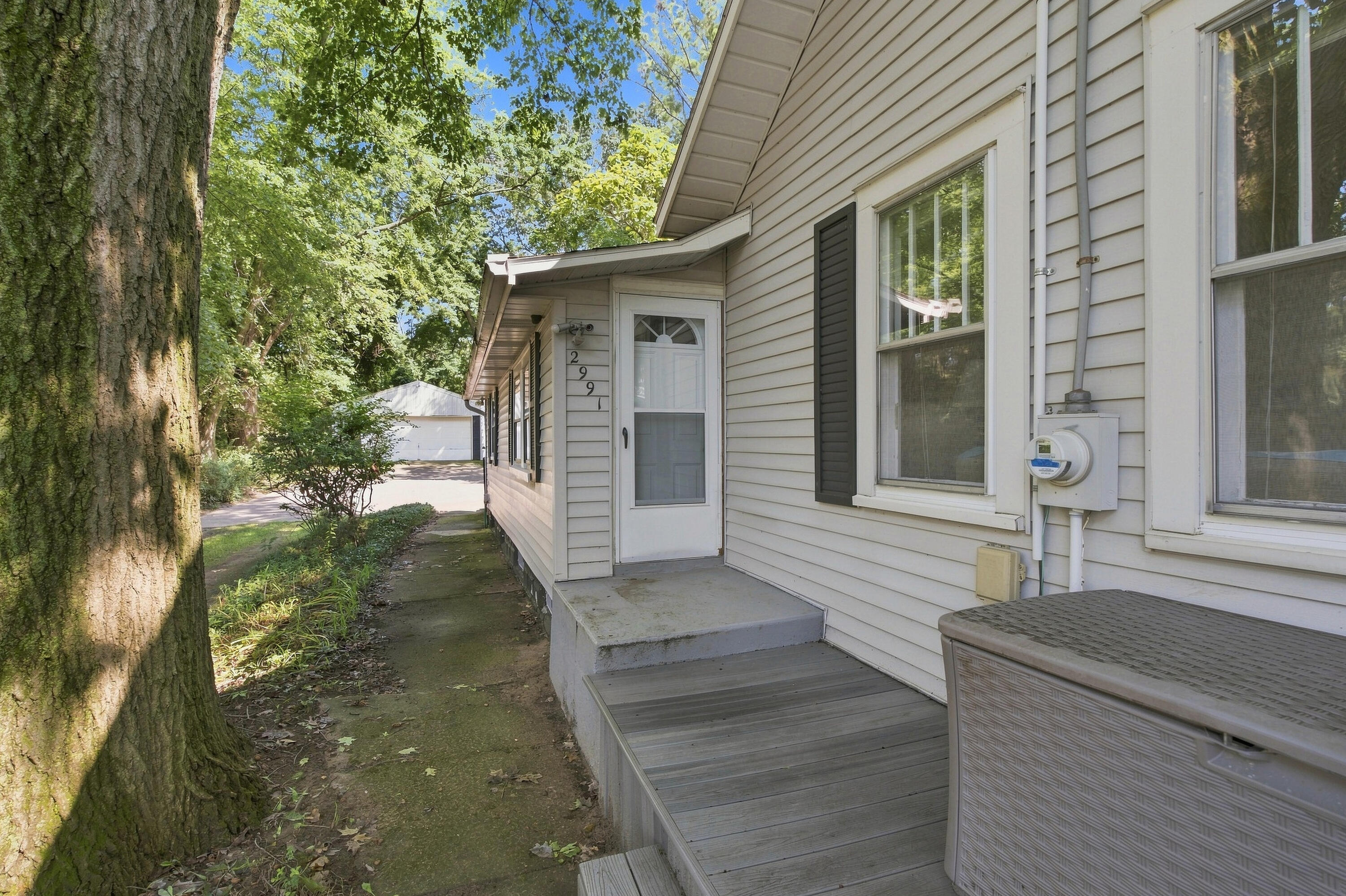 2991 W Marquette Woods Road Stevensville MI 49127