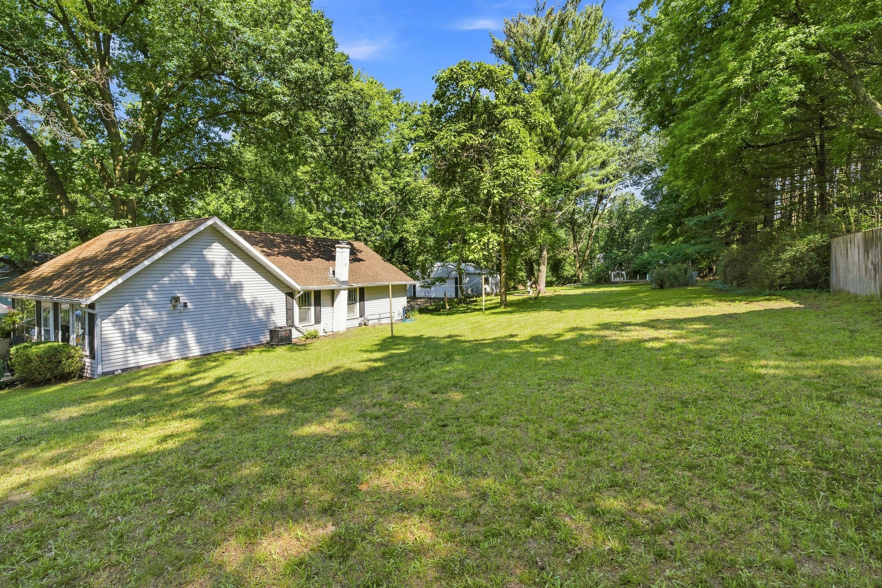 2991 W Marquette Woods Road Stevensville MI 49127