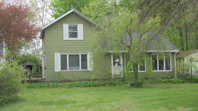 207 Cherry Street Allegan MI 49010